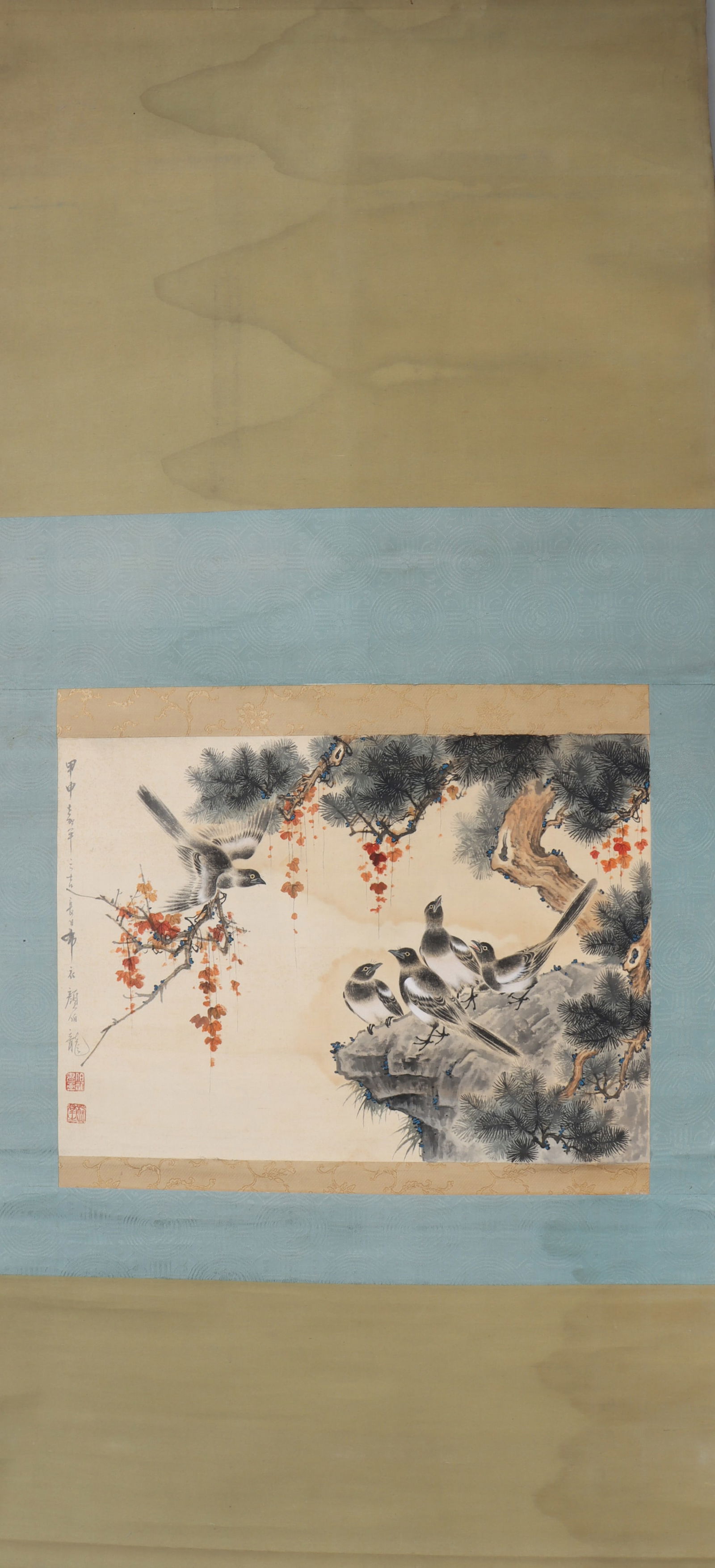 A Chinese Vertical Scroll Ink Painting of Flower and Bird on Silk: A Chinese Vertical Scroll Ink Painting of Flower and Bird on Silk Yan bolong Size:30cmx42cm (The Dimensions Of All Batches Are Manually Measured.If You Need More Detailed Information, Please Contact O