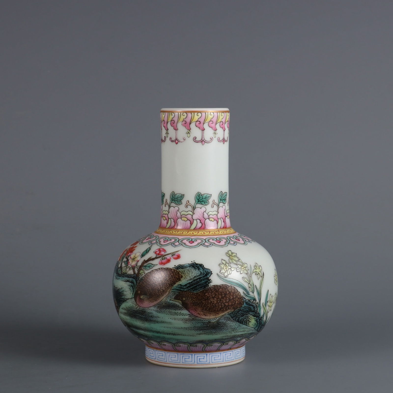 An Exquisite Enamel Flower and Bird Pattern with poem Vase: An Exquisite Enamel Flower and Bird Pattern with poem Vase Qing Dynasty, China Qianlong Six-character Mark Size:15.2cmx9.5cm (The Dimensions Of All Batches Are Manually Measured.If You Need More Detai