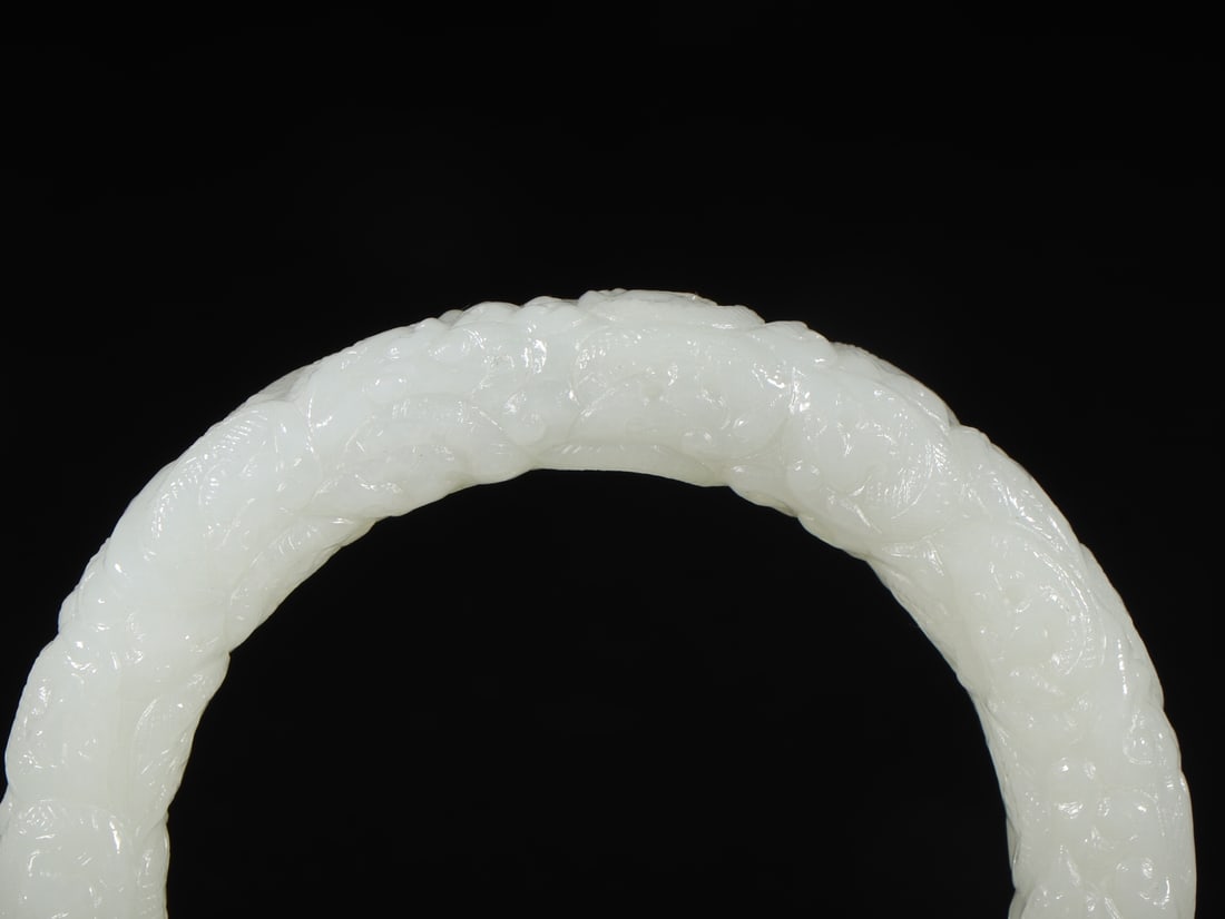 An Exquisite White Jade Dragon Pattern Bracelets - 6