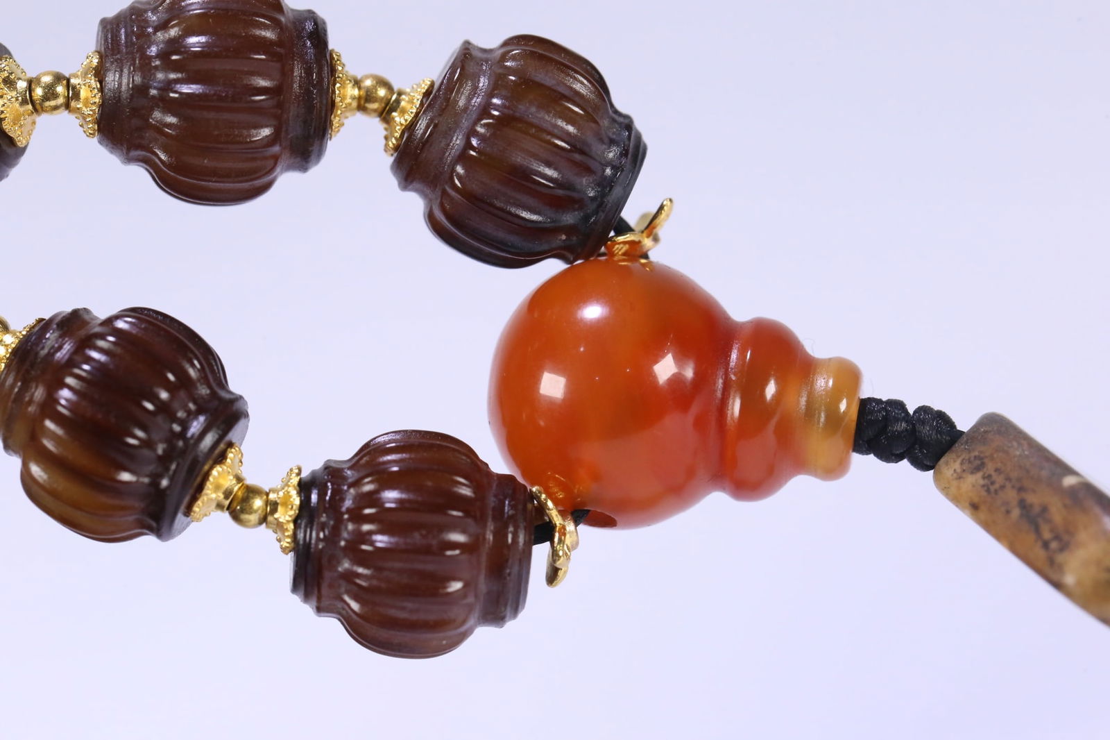 An Exquisite Agate Bracelets - 6