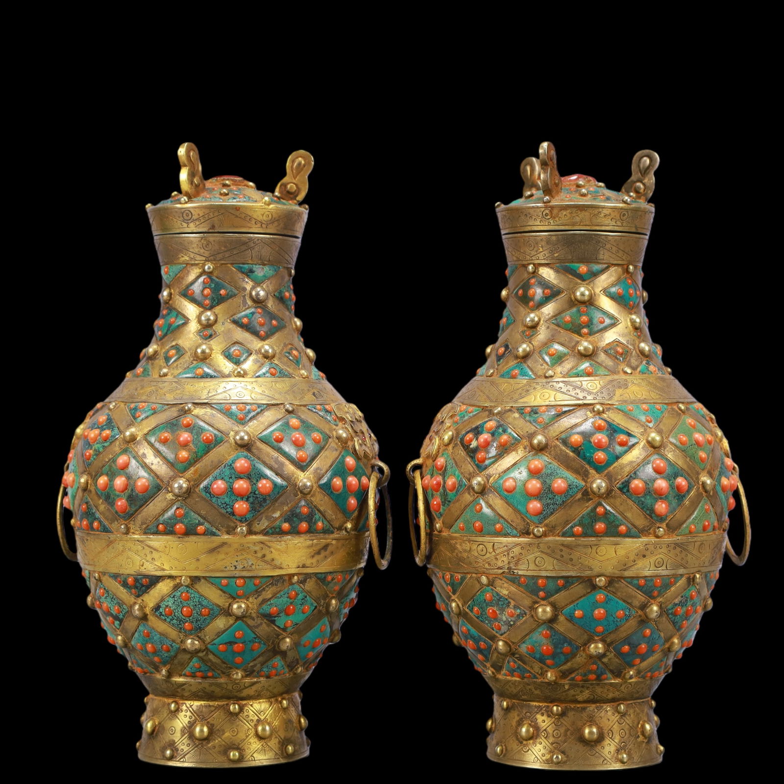 A Exquisite A pair of Gilt Bronze Inlaid Gems Double-Ears Vase (1 of 13)