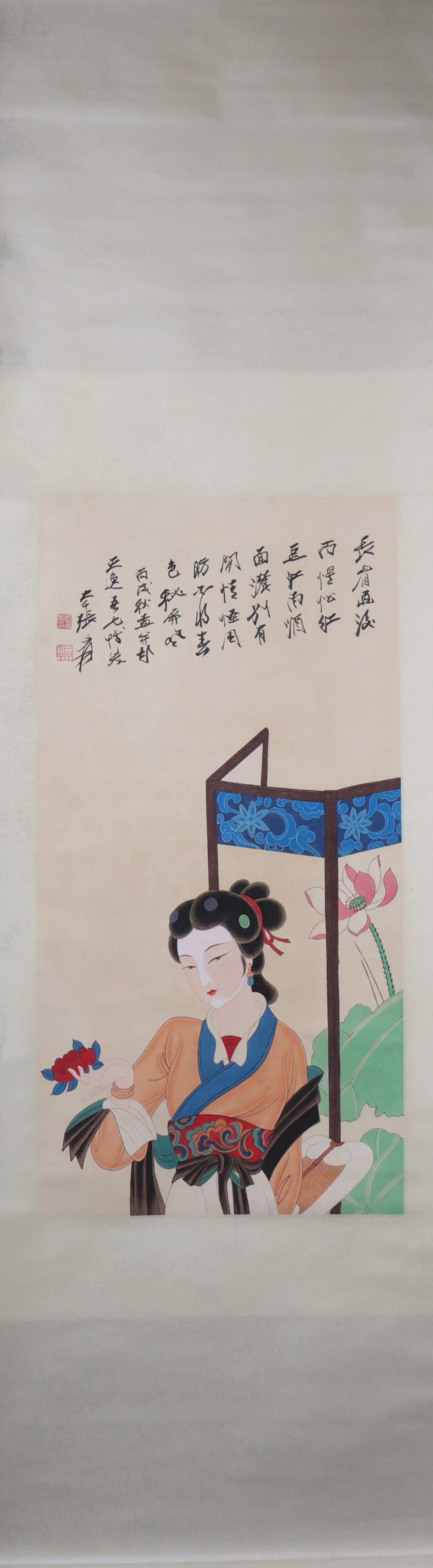 A Chinese Vertical Scroll Ink Painting of Figure on Paper: A Chinese Vertical Scroll Ink Painting of Figure on Paper Zhang daqian Size:91cmx46cm (The Dimensions Of All Batches Are Manually Measured.If You Need More Detailed Information, Please Contact Our