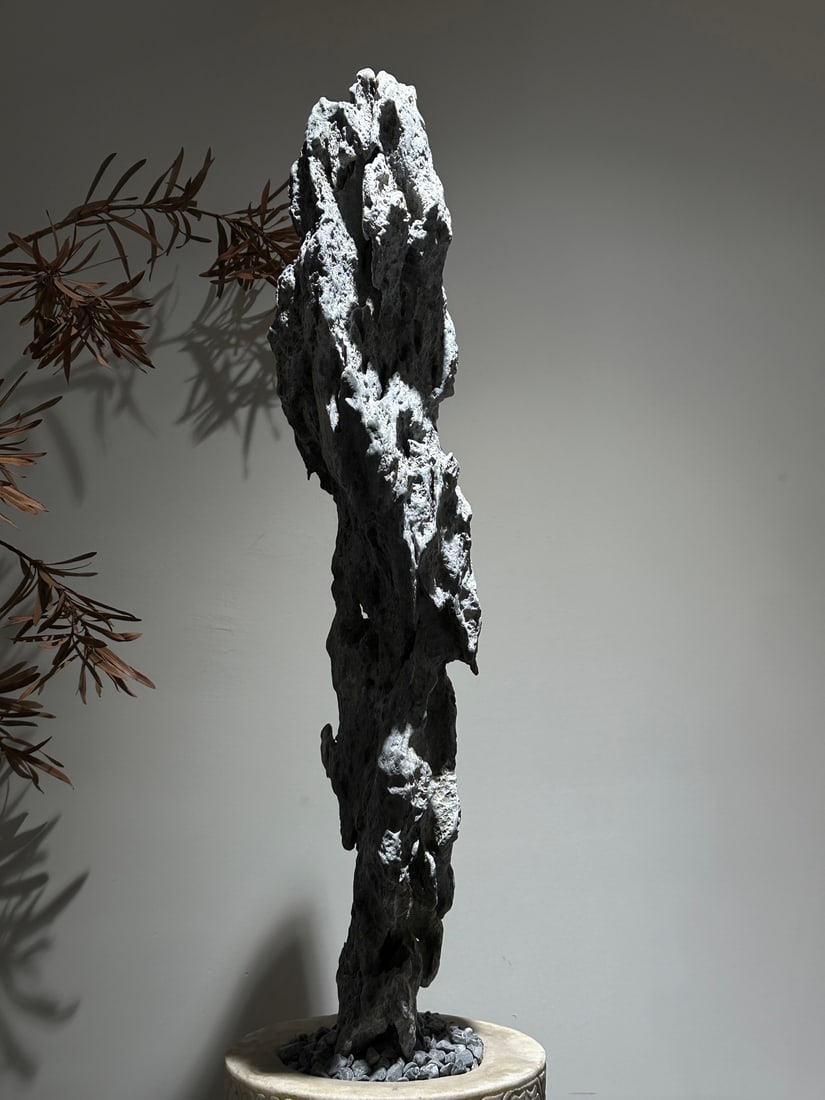 An Exquisite Lingbi Stone Ornament - 2