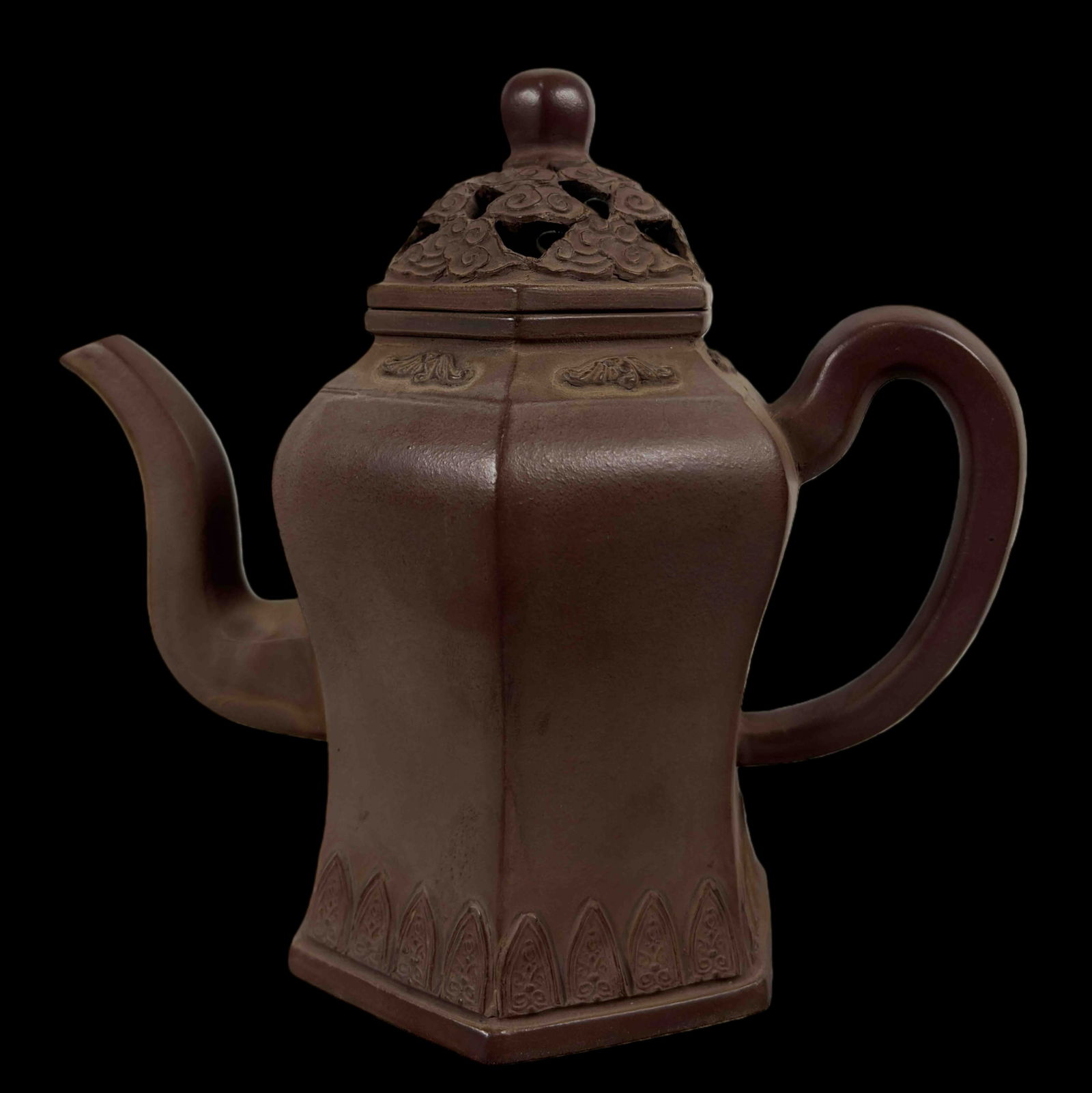 An Exquisite Purple Sands Teapot (1 of 9)