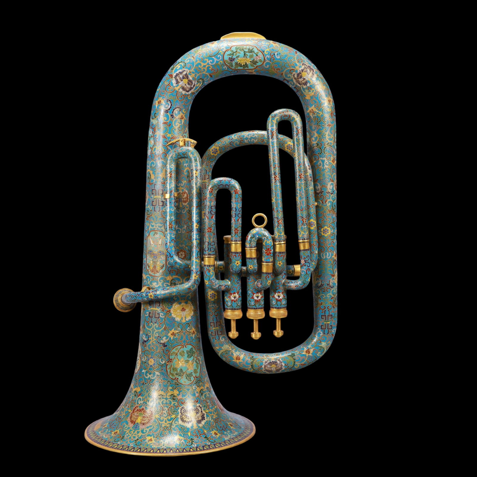 A Exquisite Cloisonne Lotus Pattern Musical instrument: A Exquisite Cloisonne Lotus Pattern Musical instrument Qing Dynasty, China Qianlong Six-character Mark Size:39cmx25cmx60cm Weight:6000g (The Dimensions Of All Batches Are Manually Measured.If You Need