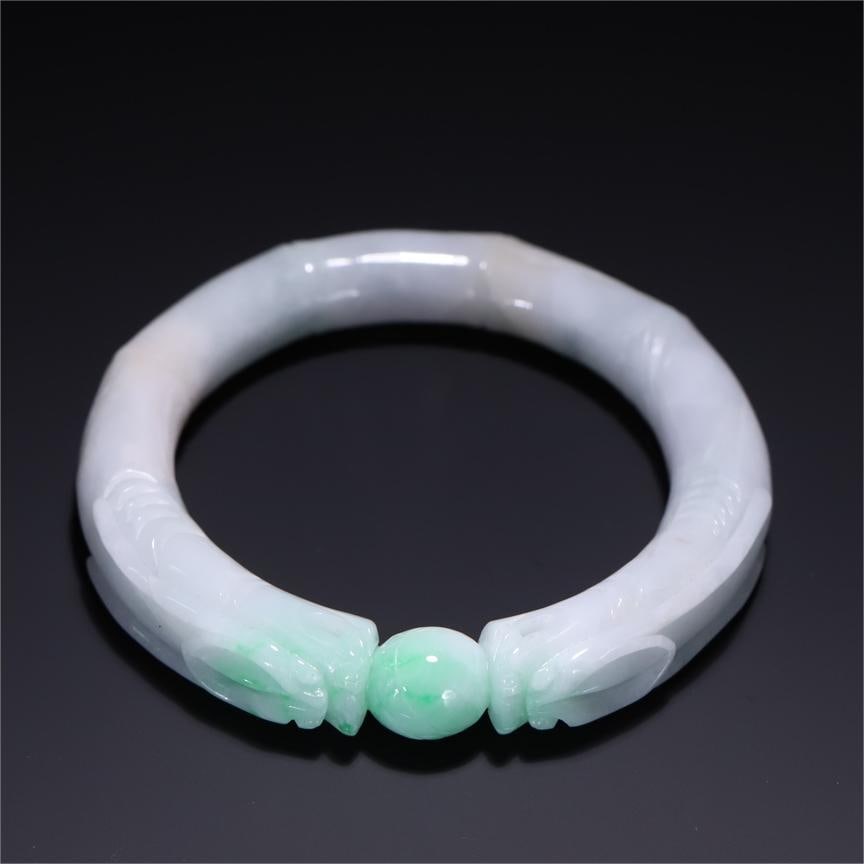 A beautiful old jade double dragon head bamboo bracelet (1 of 10)