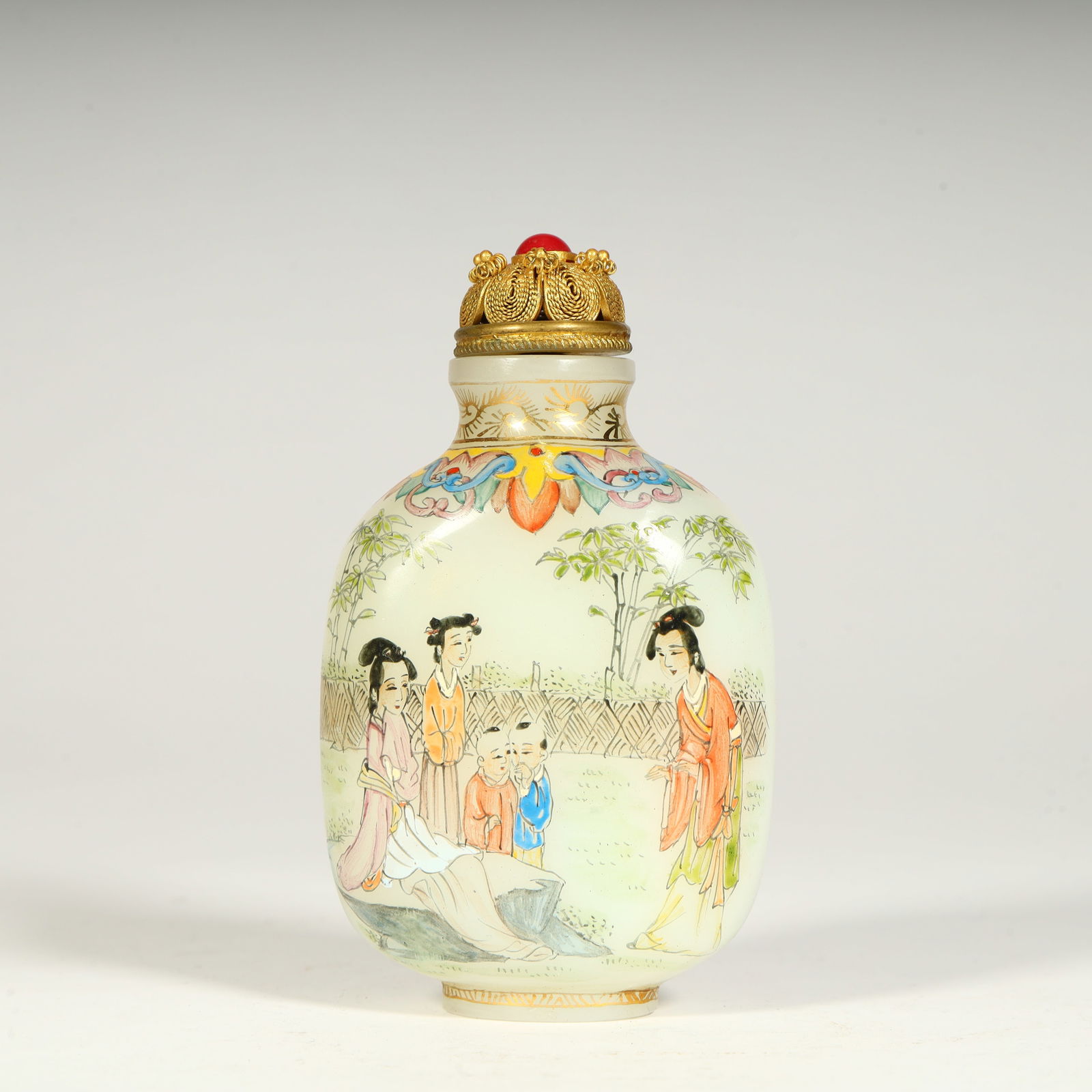 A piece of Qing Dynasty tire painting enamel baby play picture snuff bottle (1 of 10)