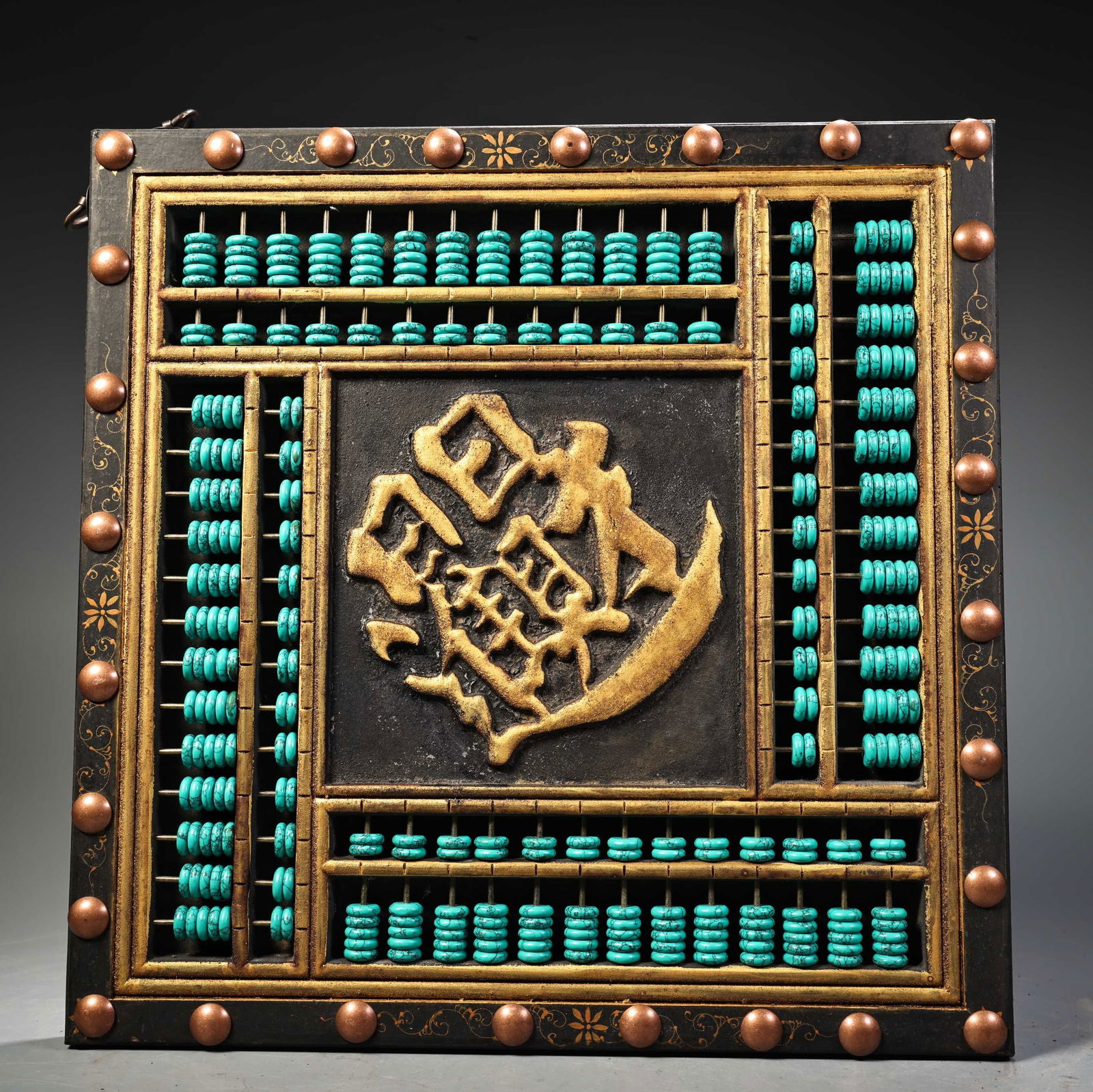 A fine wooden lacquerware hand-painted gold-painted screen abacus: Exquisite wooden lacquerware hand-painted gold-painted screen abacus Size:W:3200gH:42.5cmW:42.5cm (The Dimensions Of All Batches Are Manually Measured.If You Need More Detailed