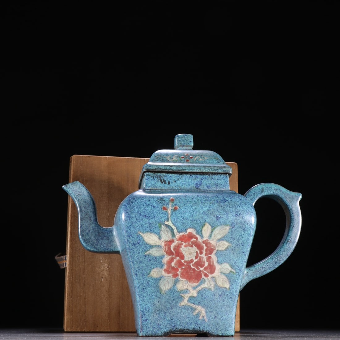 A Qing Dynasty Chen Guangming's Lujun glazed square pot (1 of 9)