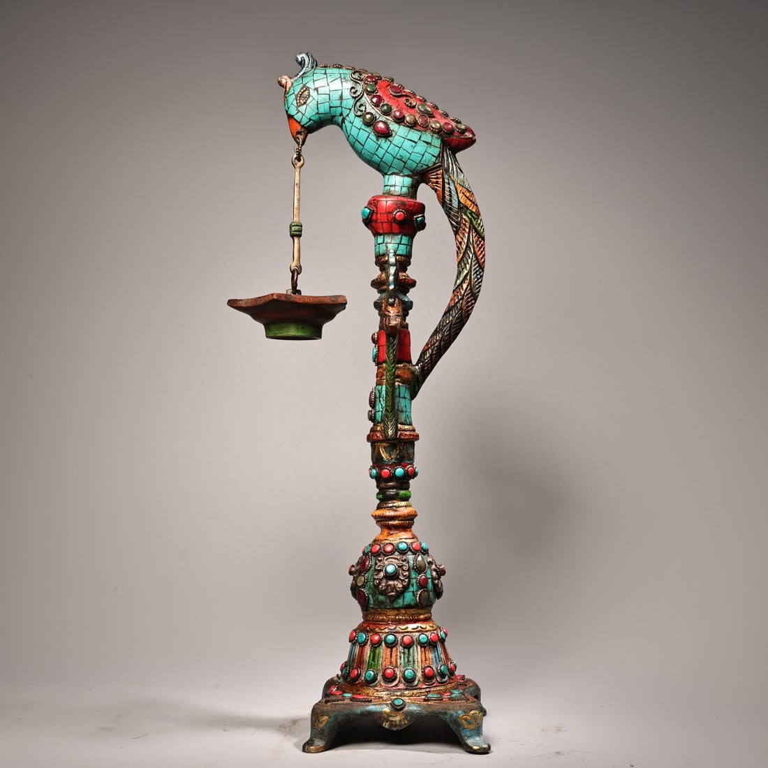A fine old pure copper handmade painted and inlaid gemstone gilt bird hanging oil lamp: Exquisite old pure copper is handmade painted and inlaid with gemstones and gilded birds Size:W:2000gH:33cmW:12cm (The Dimensions Of All Batches Are Manually Measured.If You Need More Detailed Informa