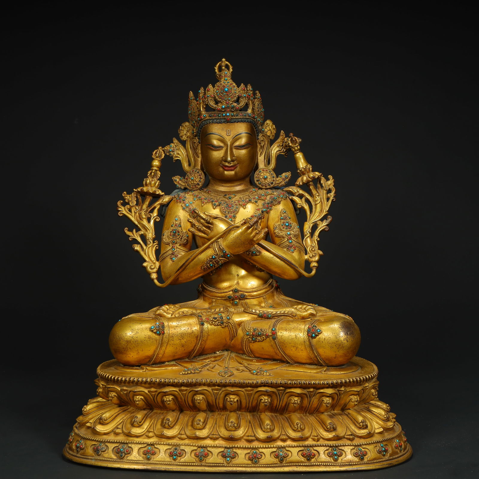 A statue of the Great Sun Tathagata in the Qing Dynasty with copper gilt inlaid with gemstones (1 of 13)