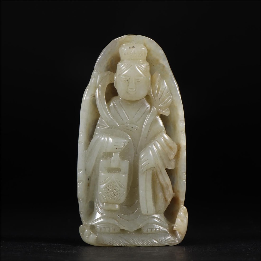 A Ming Dynasty Hetian jade seed material Magu birthday ornament: The Ming Dynasty's Hetian jade seed material Magu birthday ornament Size:L:4cmW:2cmH:7.7cmW:96g (The Dimensions Of All Batches Are Manually Measured.If You Need More Detailed Information, Please Conta