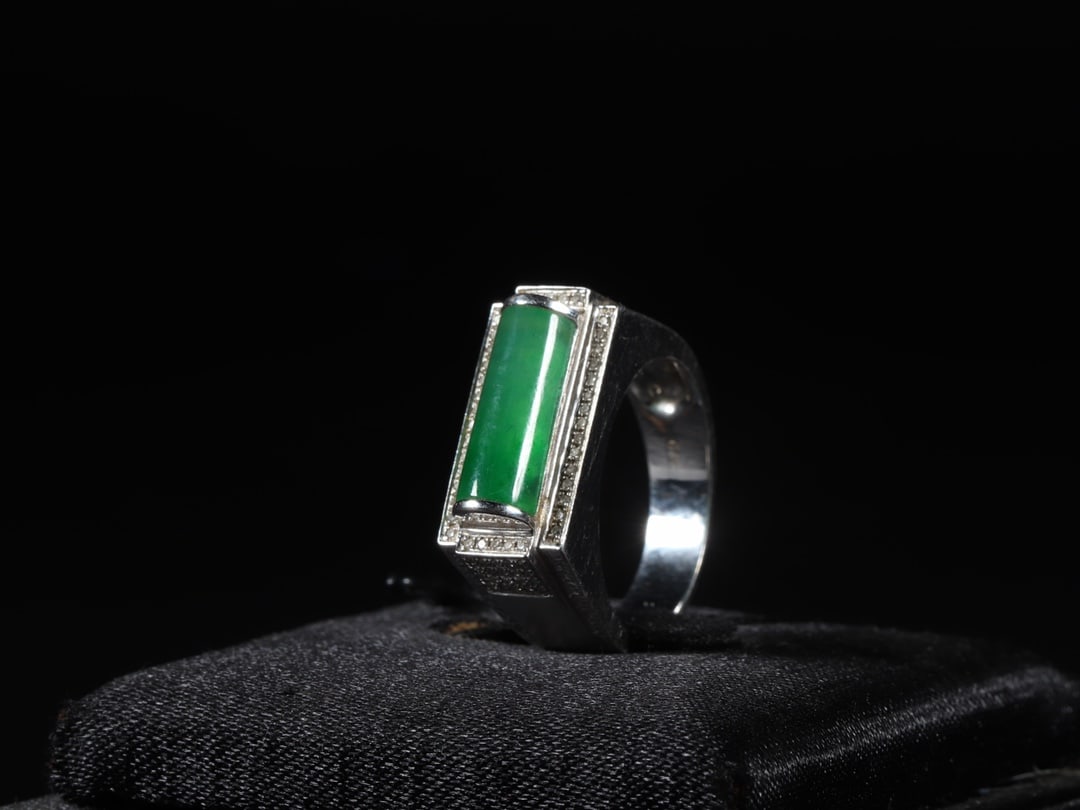 A beautiful ring - 3