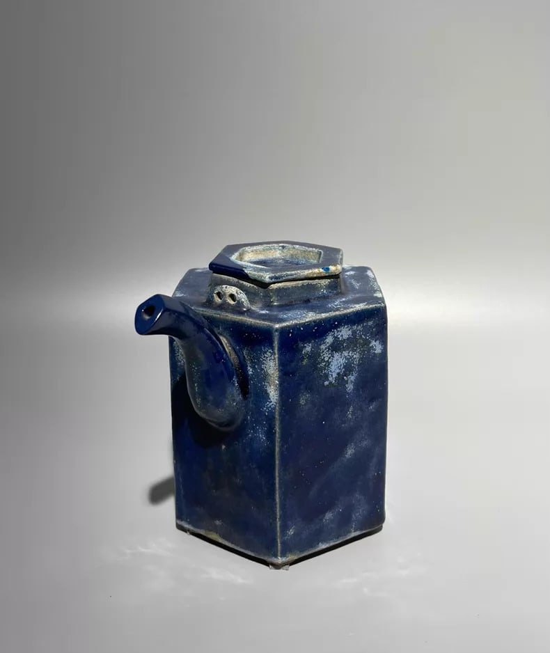 A fine blue glazed hexagonal pot - 4