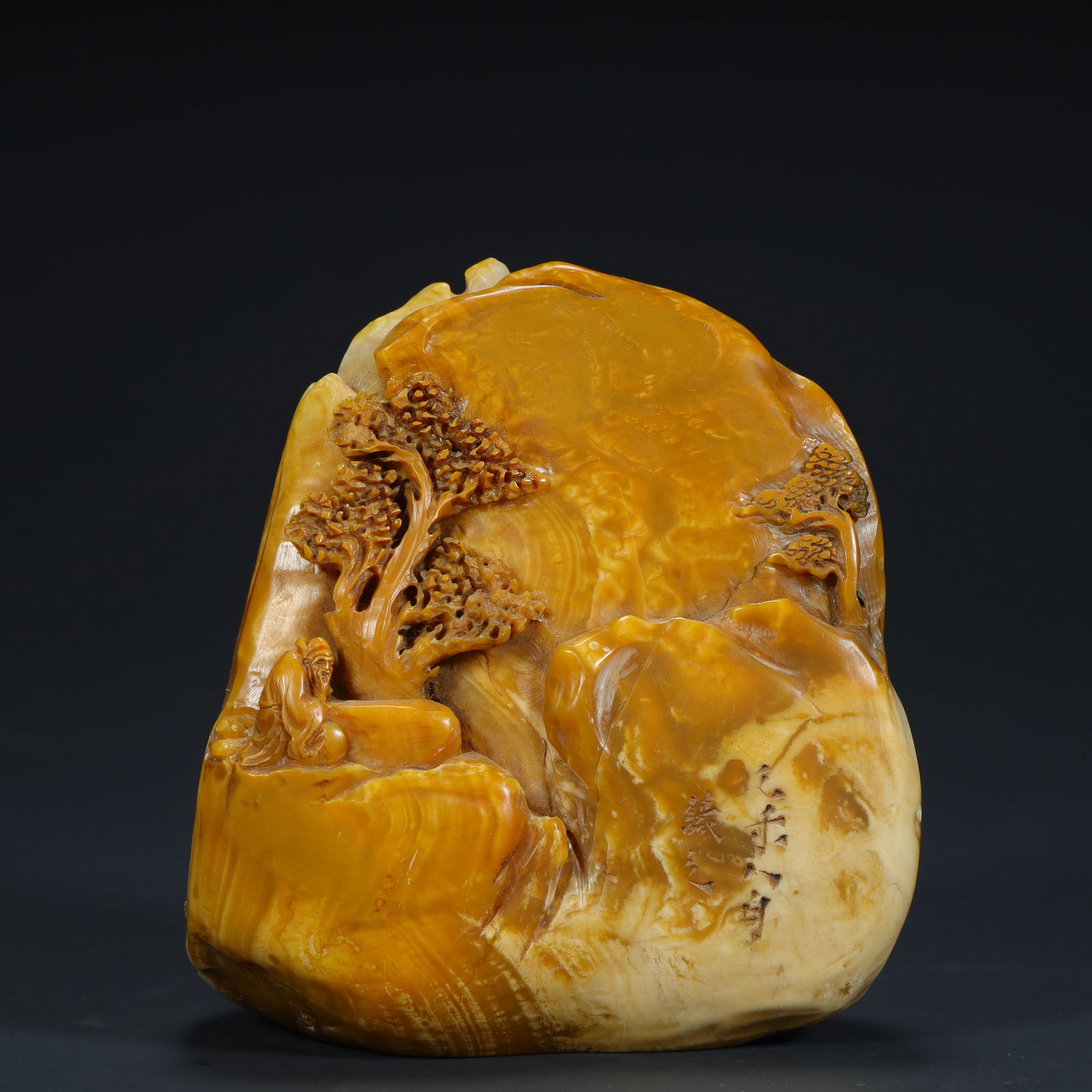 A Qing Dynasty Tian Huang carving Panasonic Gao Shi Tushanzi ornament: Qing Dynasty Tian Huang carving Matsushita Gao Shitu Shanzi ornament Size:H:10cmL: 9cmW:5cmW:568.4g (The Dimensions Of All Batches Are Manually Measured.If You Need More Detailed Information, Please C