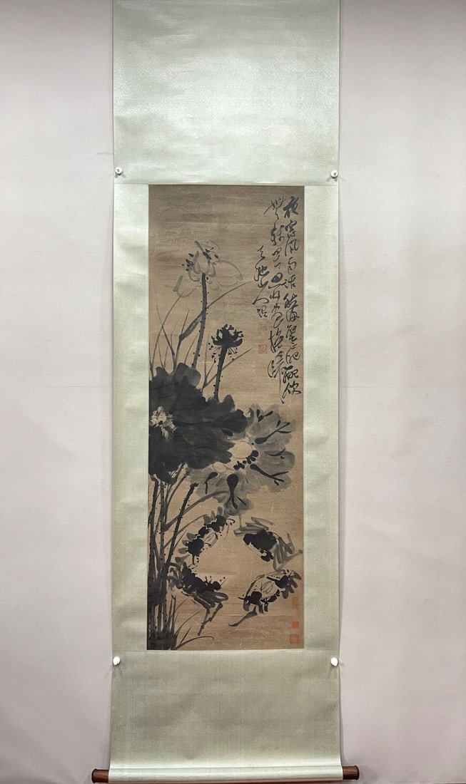 A picture of Xu Wei's lotus crab: Xu Wei's lotus crab picture Flowercore:Size:136x45cm (The Dimensions Of All Batches Are Manually Measured.If You Need More Detailed Information, Please Contact Our Customer Service