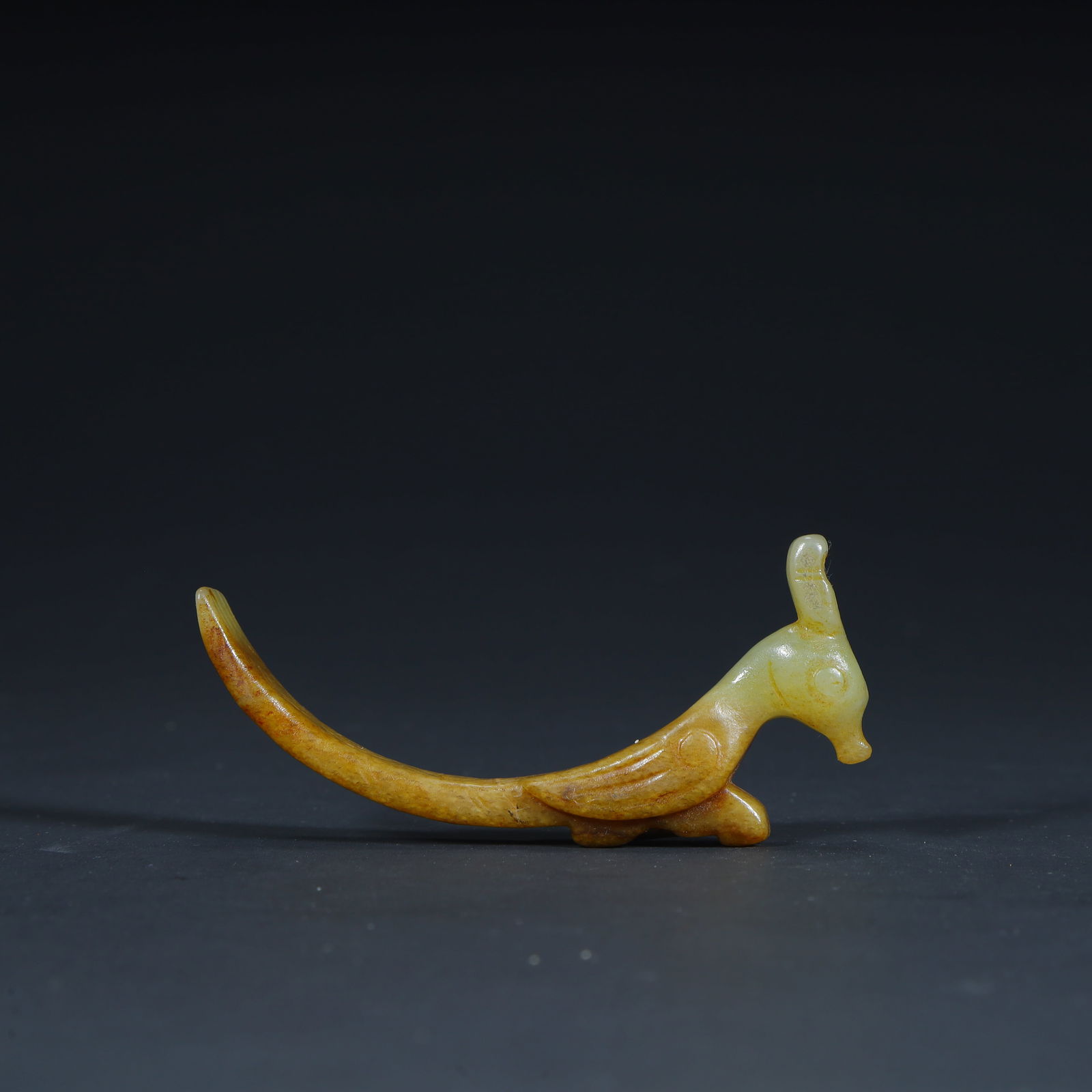 A Han Dynasty blue and white jade phoenix-shaped collar (1 of 10)