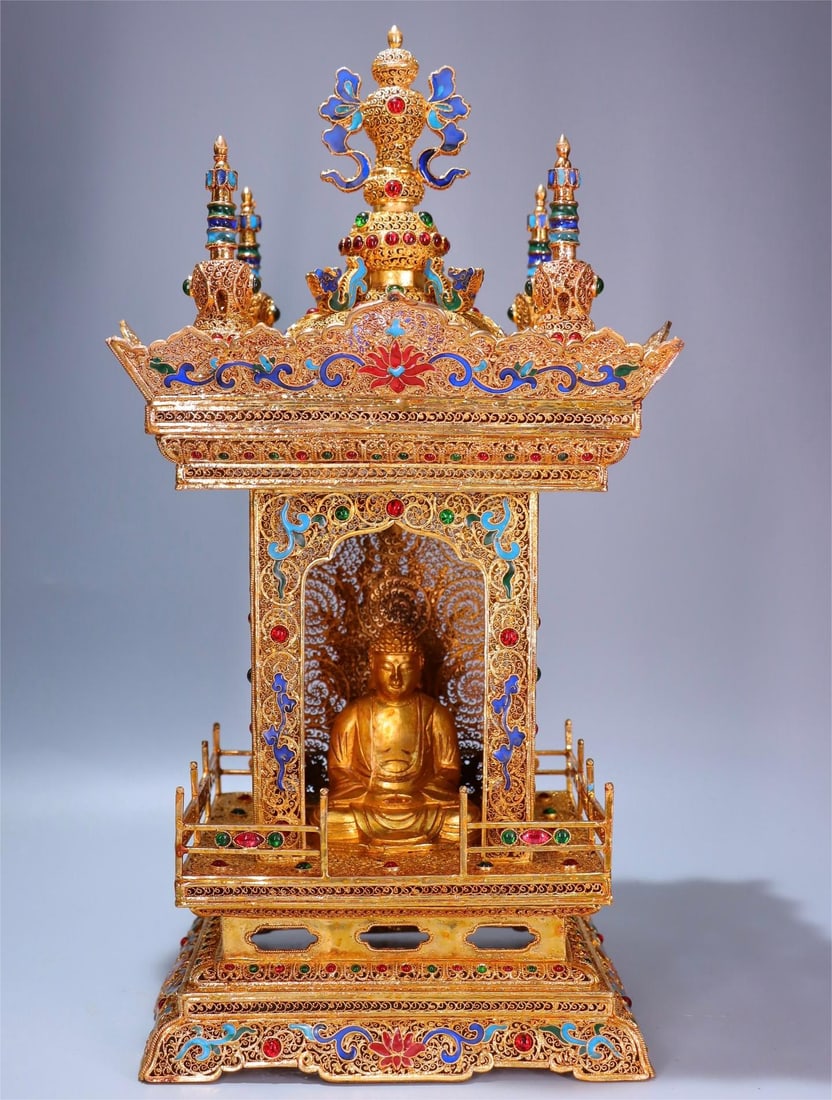 A beautiful copper gilt filigree burnt blue inlaid treasure Buddha niche: Exquisite copper gilt filigree fired blue inlaid treasure Buddha niche Size:W:2920gH:41cmW:20cm (The Dimensions Of All Batches Are Manually Measured.If You Need More Detailed Information, Please Conta