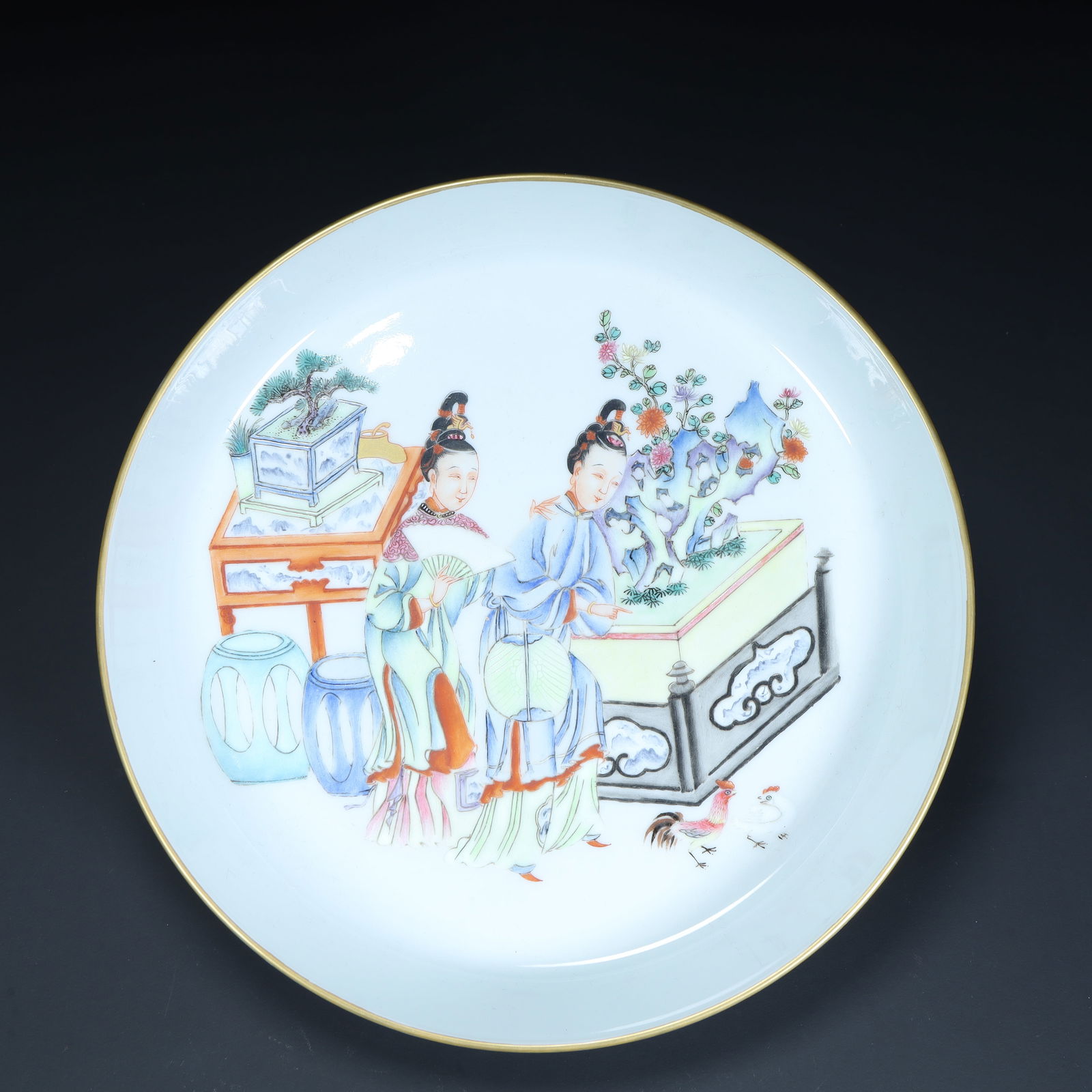 A Qing Dynasty pastel lady elegant collection pattern gold plate (1 of 8)