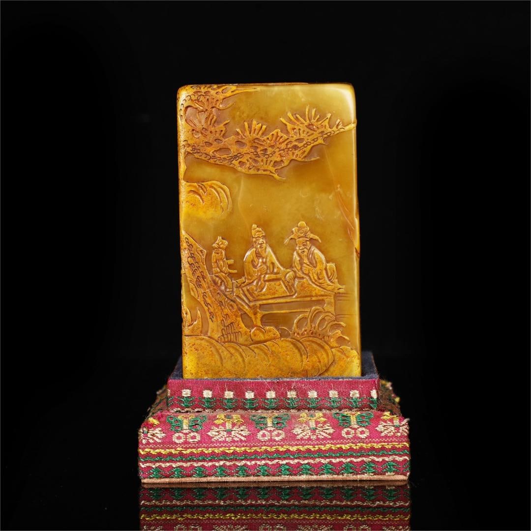 A beautiful Shoushan stone ornament: Exquisite Shoushan stone ornaments Size:W:769gH:9.5cmW:5.5cm (The Dimensions Of All Batches Are Manually Measured.If You Need More Detailed Information, Please Contact Our Customer Service Before Bidd