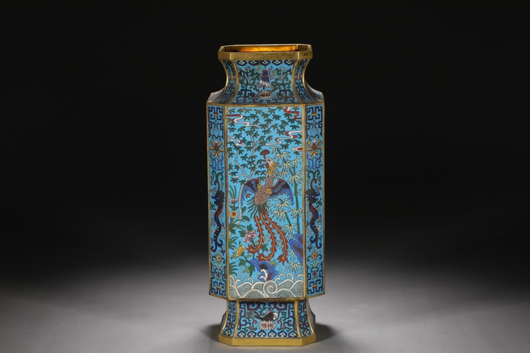 A Pair of Exquisite Cloisonne Lotus Pattern Dragon and Phoenix Pattern Seawater Pattern Vase - 2