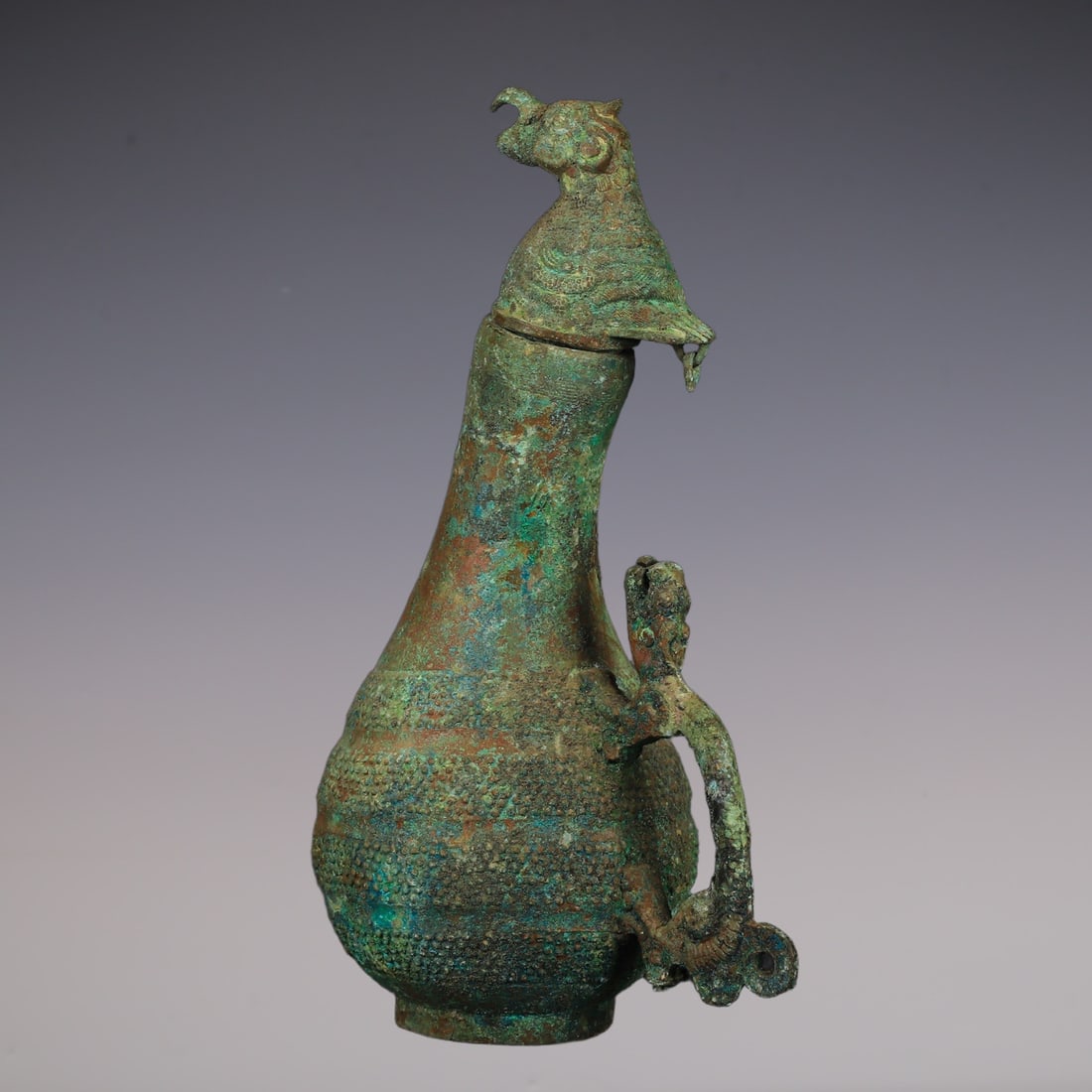 An Exquisite Bronze Bird Pattern Ewer - 7