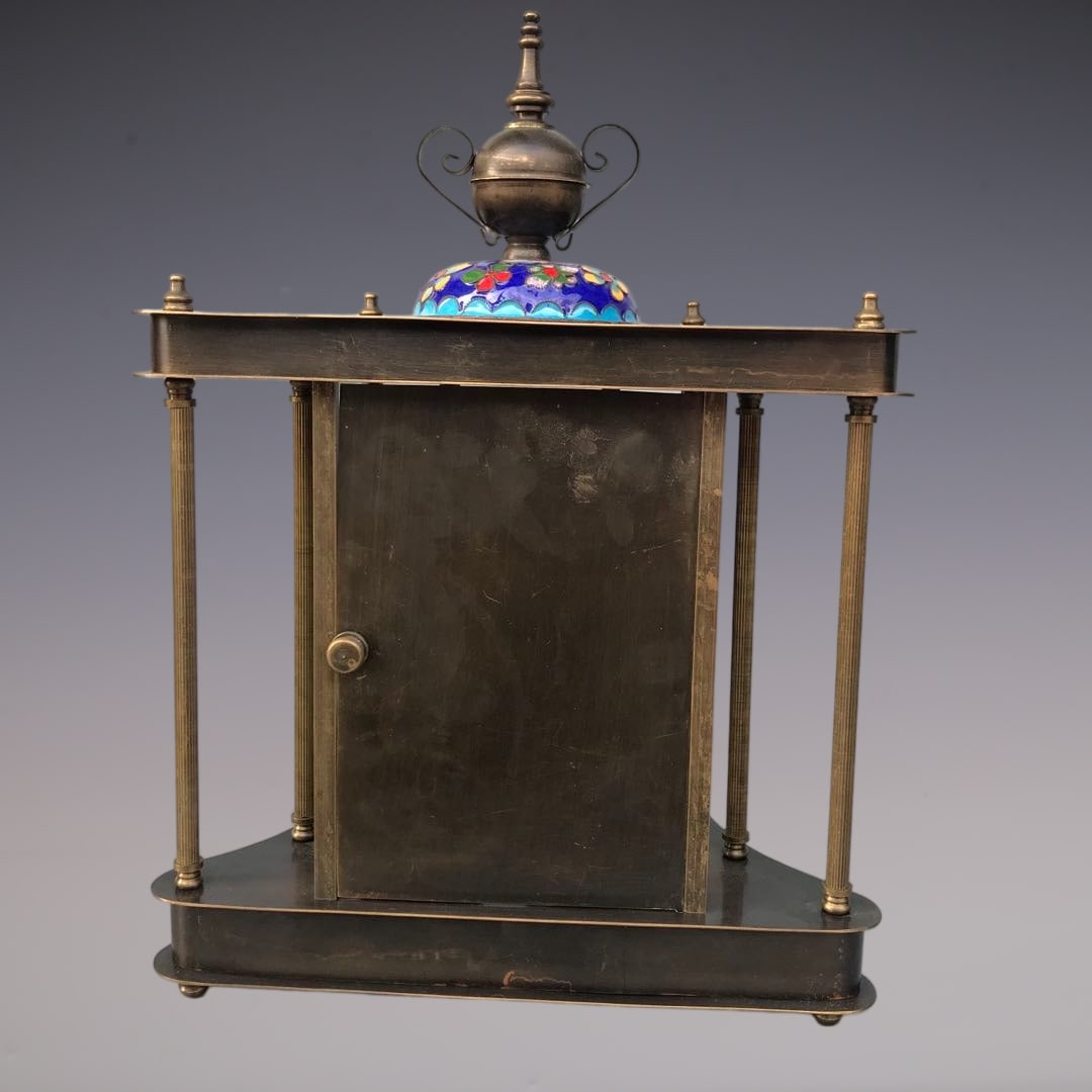 An Exquisite Bronze Lotus Pattern Clock - 4