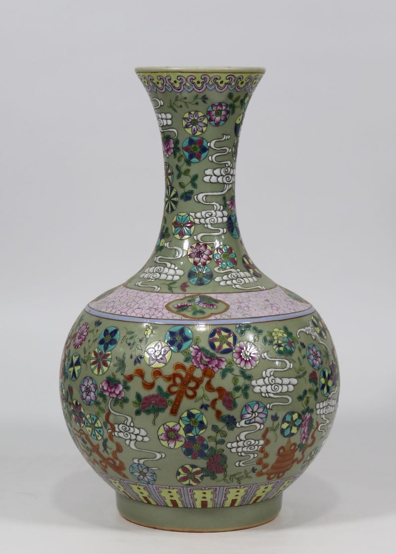 An Exquisite Famille-Rose Celadon Glazed Flower Pattern Eight Treasures Pattern Vase: An Exquisite Famille-Rose Celadon Glazed Flower Pattern Eight Treasures Pattern Vase Qing Dynasty, China Qianlong Six-character Mark Size:40.5cmx22.5cm (The Dimensions Of All Batches Are Manually