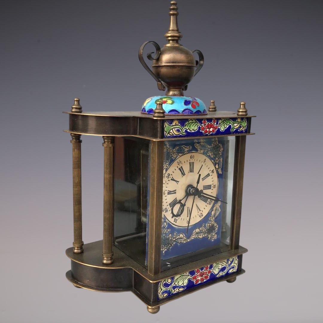 An Exquisite Bronze Lotus Pattern Clock - 3