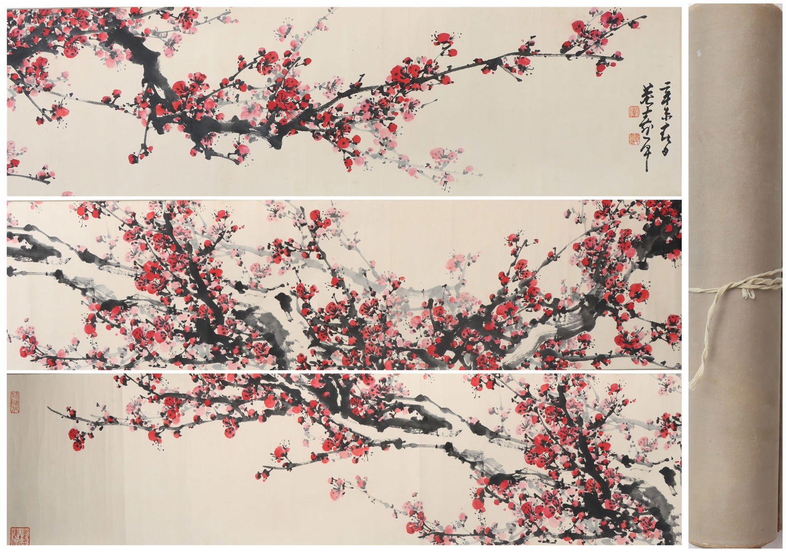 A Chinese Hand Scroll Ink Painting of Flower on Paper: A Chinese Hand Scroll Ink Painting of Flower on Paper Dong shouping Size:320cmx33cm (The Dimensions Of All Batches Are Manually Measured.If You Need More Detailed Information, Please Contact Our