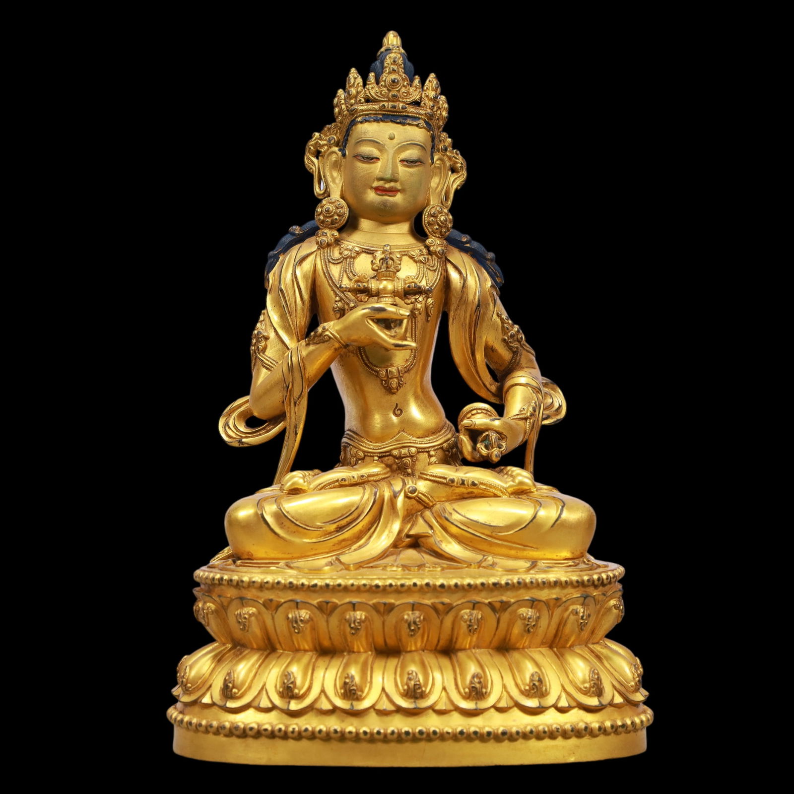 A Exquisite Gilt Bronze Statue of Vajra: A Exquisite Gilt Bronze Statue of Vajra Ming Dynasty, China Yongle Six-character Mark Size:17cmx11.5cmx27cm Weight:2950g (The Dimensions Of All Batches Are Manually Measured.If You Need More