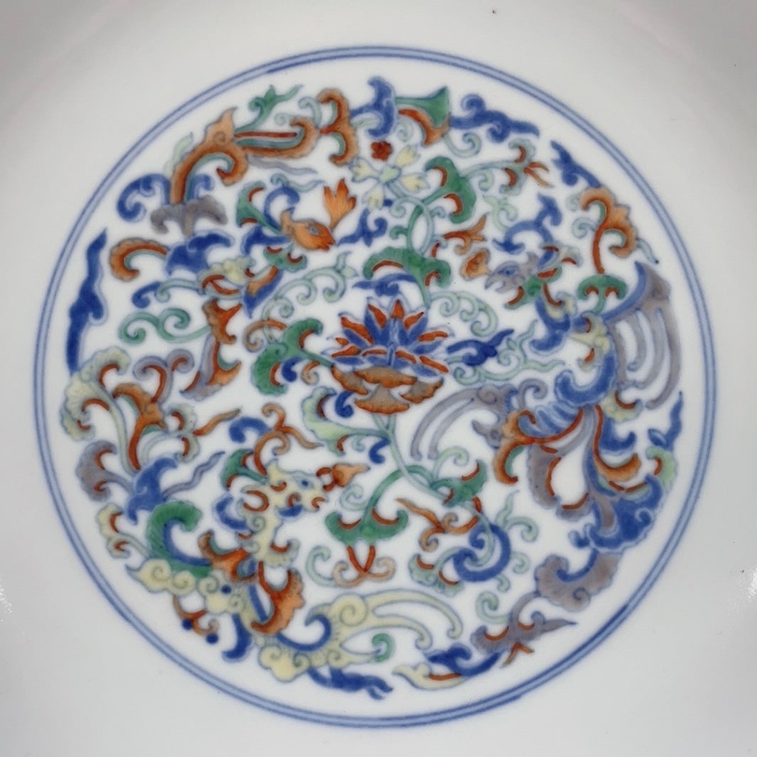 An Exquisite Doucai Phoenix Pattern Lotus Pattern Plate - 2