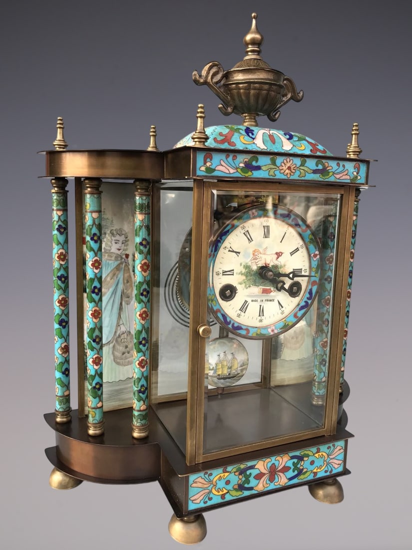 An Exquisite Bronze Lotus Pattern Figure Pattern Clock - 2