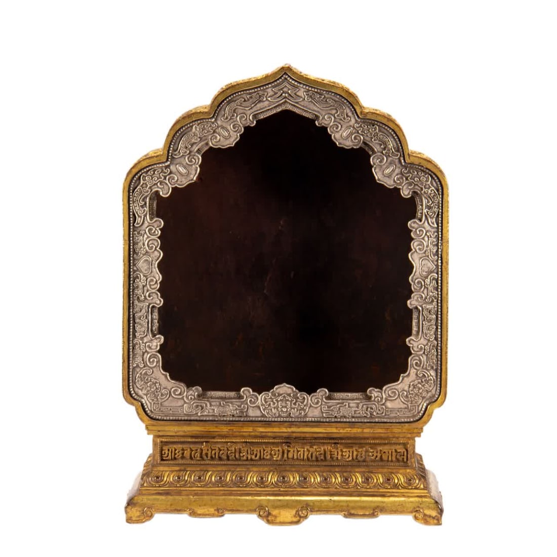 A bronze gilt Buddha niche from the Qing Dynasty: A copper-gilt Buddha niche in the Qing Dynasty SIZE: L:29cm W:12cm H:41cm (The Dimensions Of All Batches Are Manually Measured.If You Need More Detailed Information, Please Contact Our Customer Servic