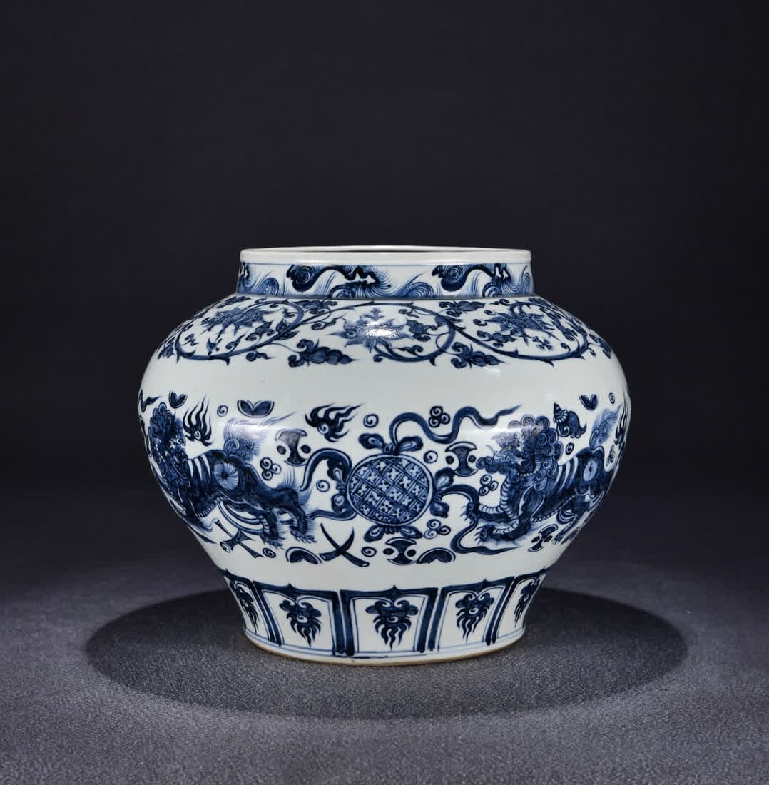 A Yuan Dynasty blue and white beast pattern jar: Yuan Dynasty blue and white auspicious beast pattern jar SIZE: H:35cm W:27cm (The Dimensions Of All Batches Are Manually Measured.If You Need More Detailed Information, Please Contact Our Customer Ser