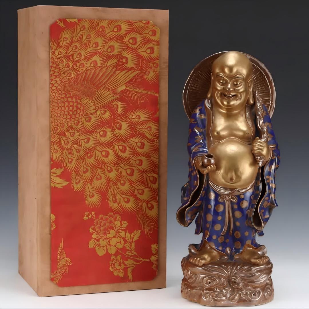 A clear gilt Maitreya Buddha: Clear gilt Maitreya Buddha SIZE: H: 47.5cm Abdominal diameter 19.5cm (The Dimensions Of All Batches Are Manually Measured.If You Need More Detailed Information, Please Contact Our Customer Service Bef