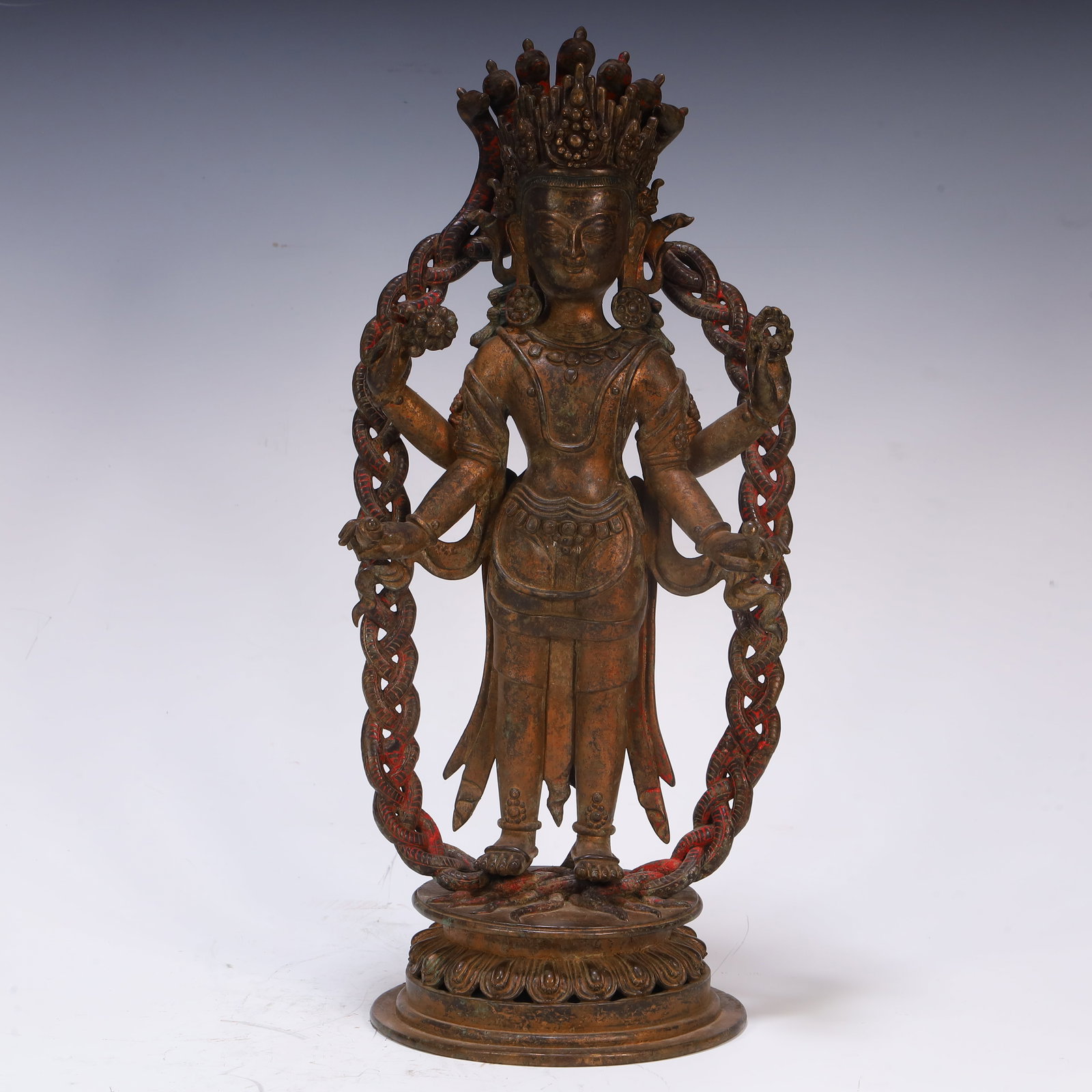 A Qing Dynasty Nagarjuna Bodhisattva: Qing Dynasty Nagarjuna Bodhisattva SIZE: L:15cm W:5cmH:30cm W:3.1kg (The Dimensions Of All Batches Are Manually Measured.If You Need More Detailed Information, Please Contact Our Customer Service Befo