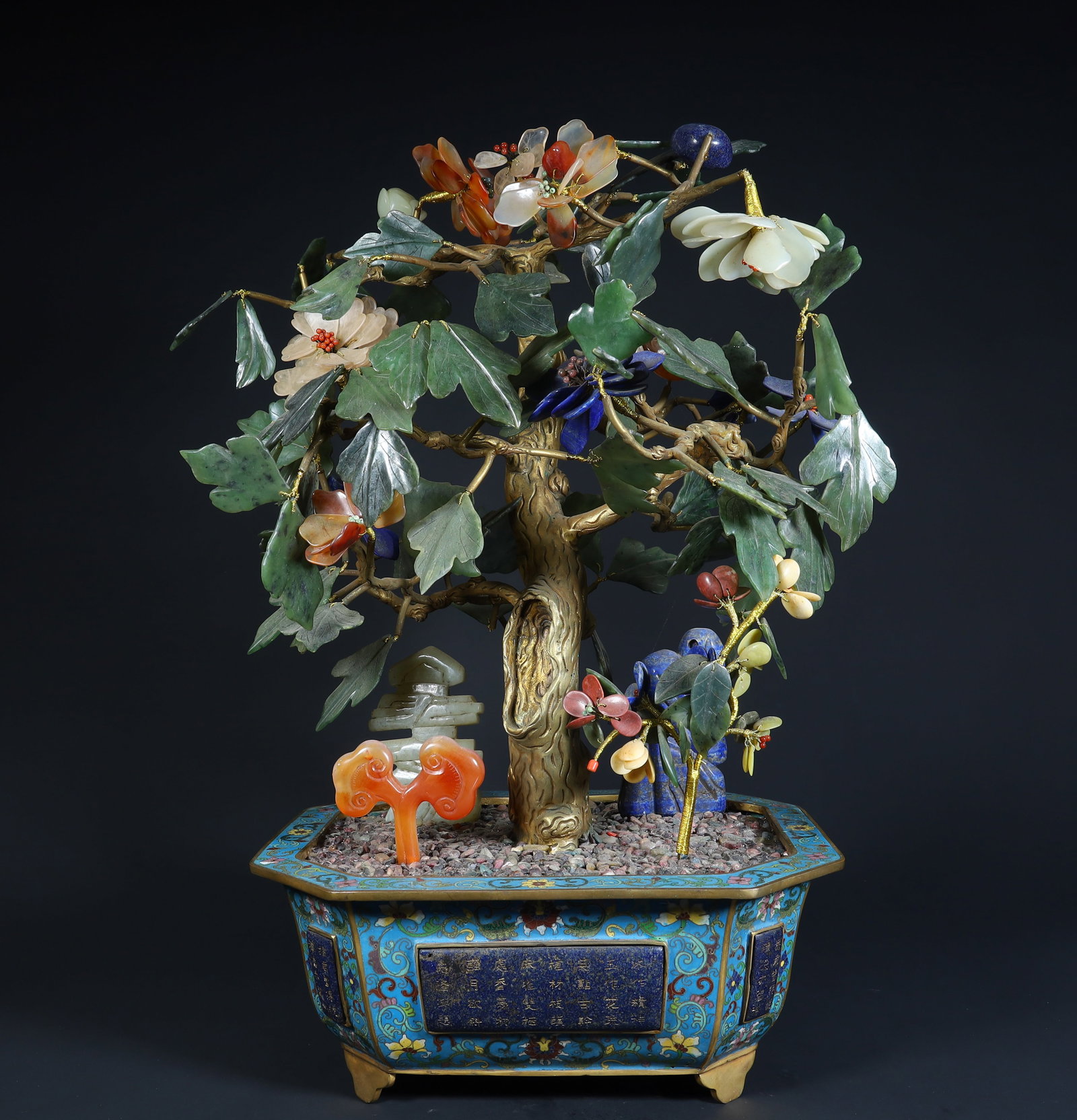 A Qing Dynasty copper tire cloisonné enamel inlaid with a treasure "flower bonsai" ornament: Qing Dynasty copper tire cloisonné enamel inlaid with treasure "flower bonsai" ornament H:51cm L:39cm W:33cm W:12.9kg (The Dimensions Of All Batches Are Manually Measured.If You Need More Detailed In