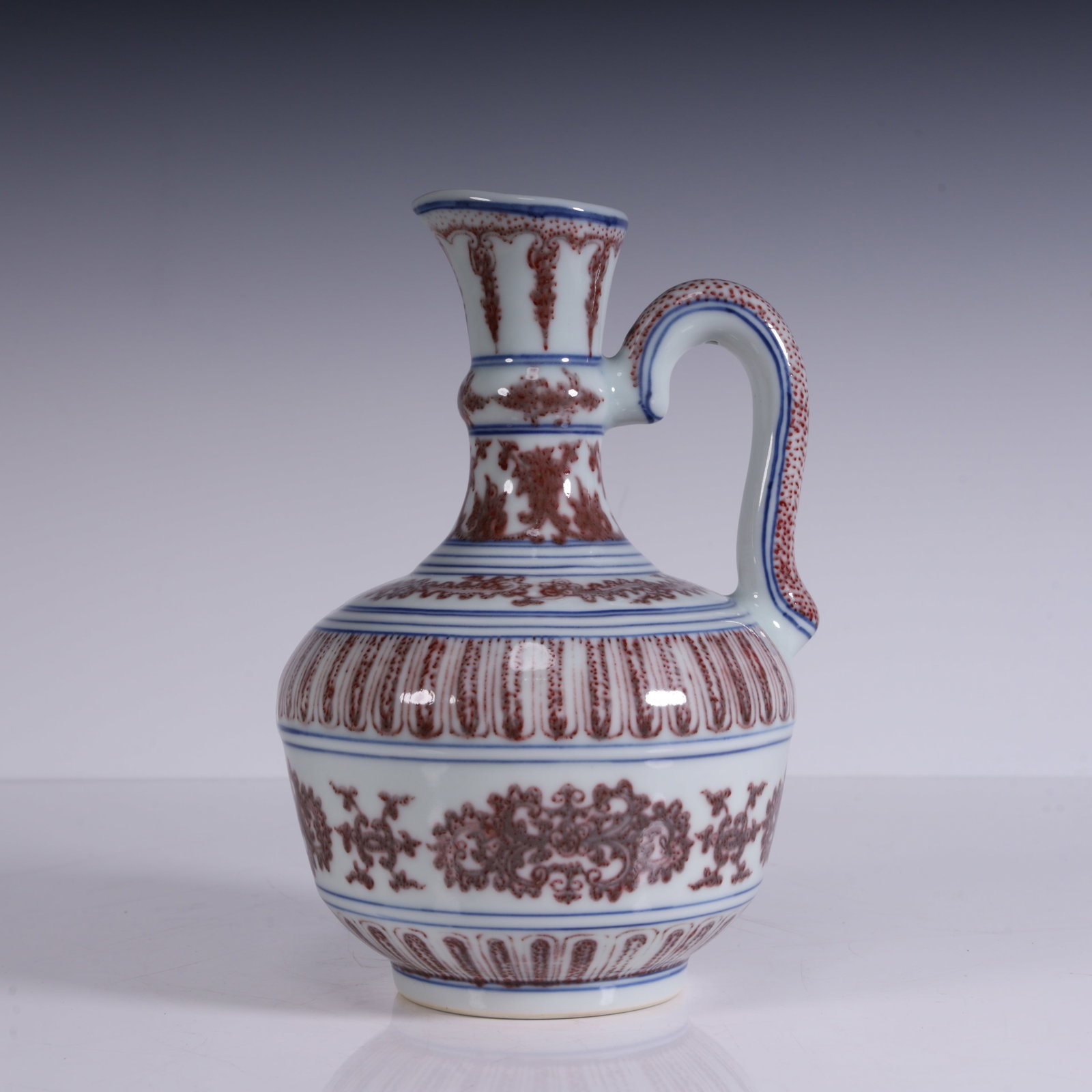A Ming Dynasty blue and white glazed red pot: Ming Dynasty blue and white glaze red pot SIZE: L:13.5cm W:12.5cm H:19cm W:0.73kg (The Dimensions Of All Batches Are Manually Measured.If You Need More Detailed Information, Please Contact Our Custome