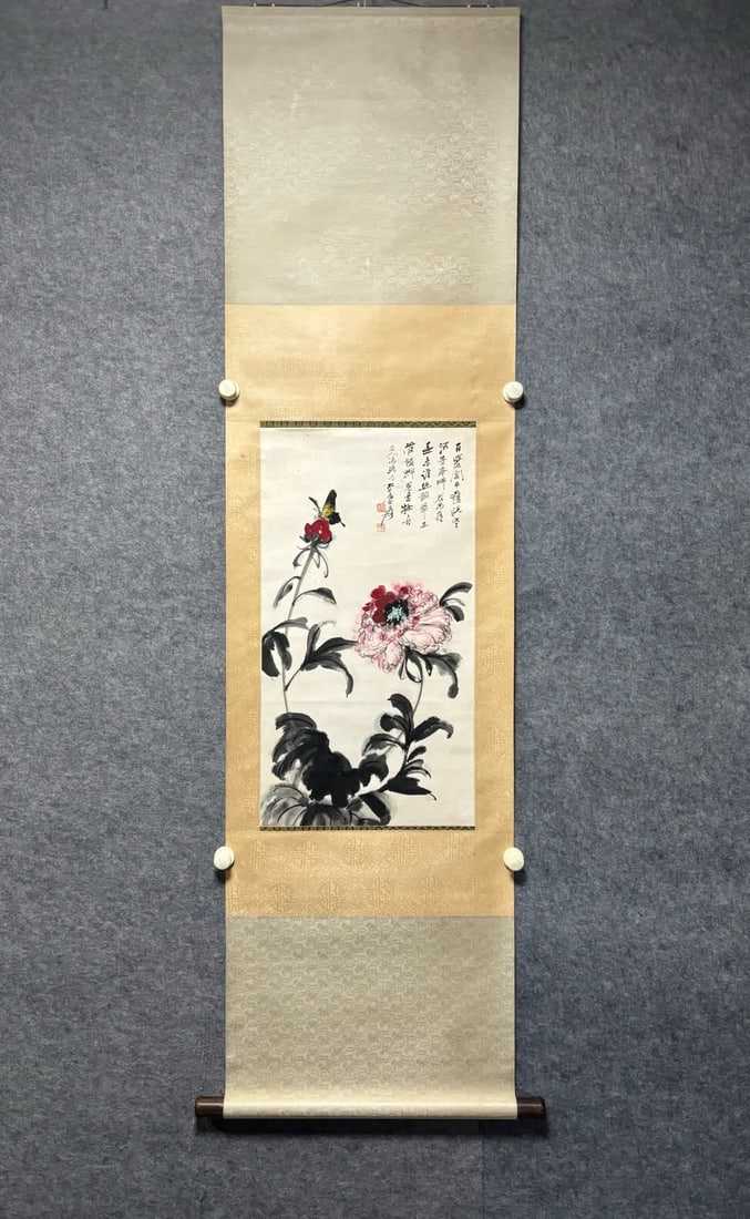 A picture of Zhang Daqian's flowers: Zhang Daqian's flower picture SIZE: Painting Core69x37cm (The Dimensions Of All Batches Are Manually Measured.If You Need More Detailed Information, Please Contact Our Customer Service Before Bidding.