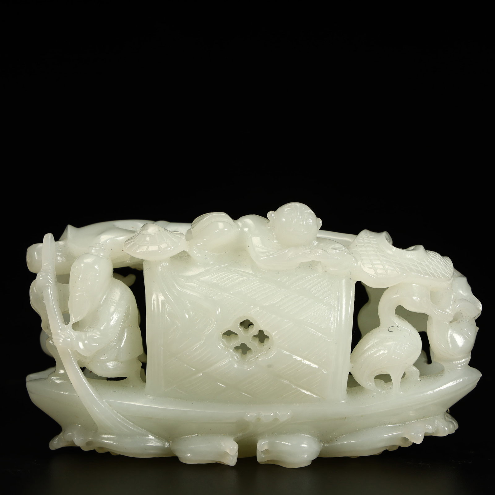 A Qing Dynasty Hetian jade boat-shaped ornament: Qing Dynasty Hetian jade boat-shaped ornament SIZE: H:5cm L:9cm W:3.5cm W:184.6g (The Dimensions Of All Batches Are Manually Measured.If You Need More Detailed Information, Please Contact Our Customer