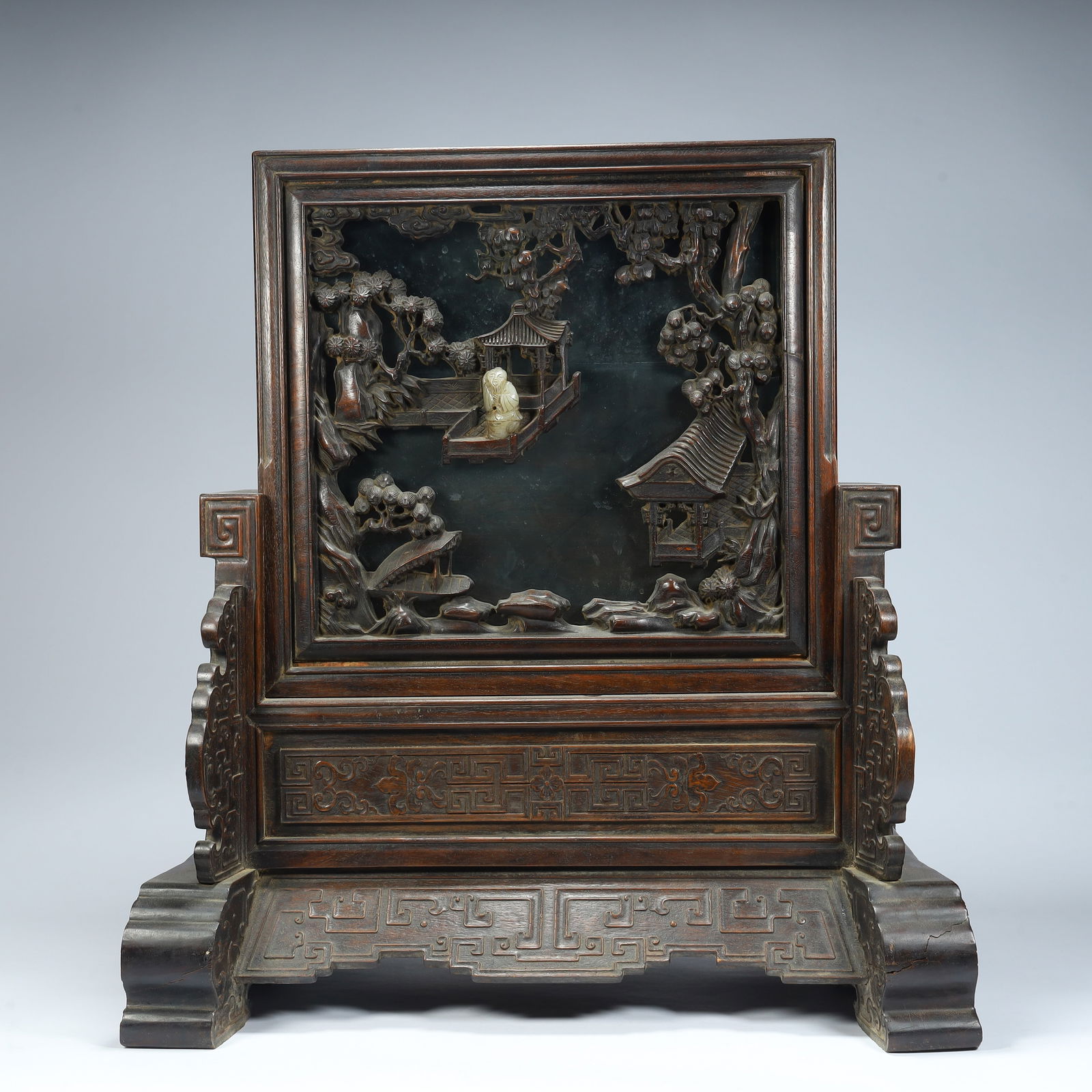 A Qing Dynasty landscape figure rosewood inlaid jade fish tank: Qing Dynasty landscape figures rosewood inlaid jade fish tank SIZE: H:52.5cm L:47.5cm W:31cm W:13.2kg (The Dimensions Of All Batches Are Manually Measured.If You Need More Detailed Information, Please