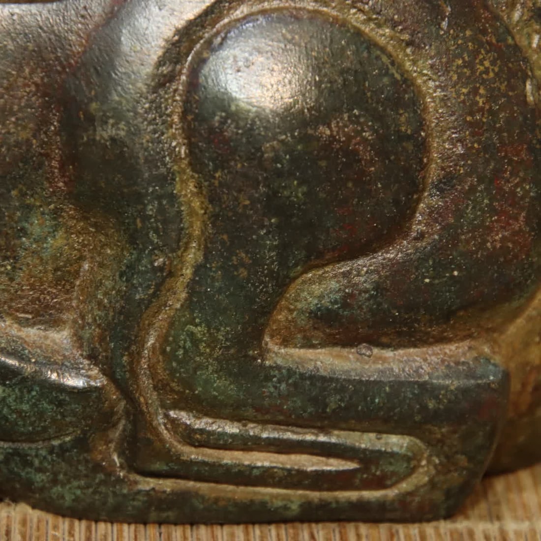 A bronze goat cup - 6