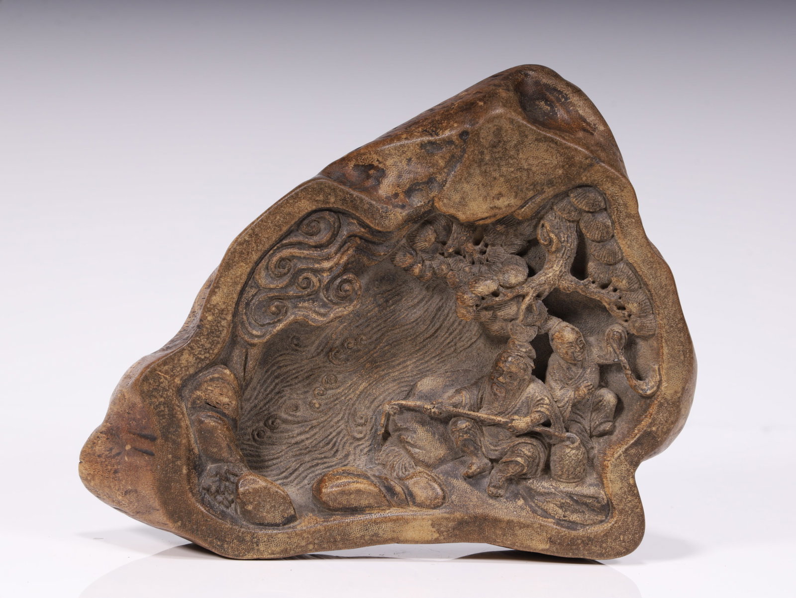 A piece of agarwood carved figure brush wash: Agarwood carving figure brush wash L:20cm W:15cm H:35cm W:0.225kg (The Dimensions Of All Batches Are Manually Measured.If You Need More Detailed Information, Please Contact Our Customer Service Before