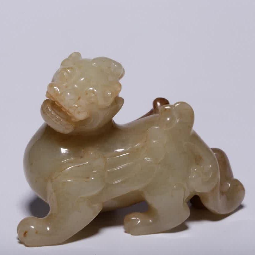 A piece of war Han: Hetian jade Tianlu piece (1 of 9)