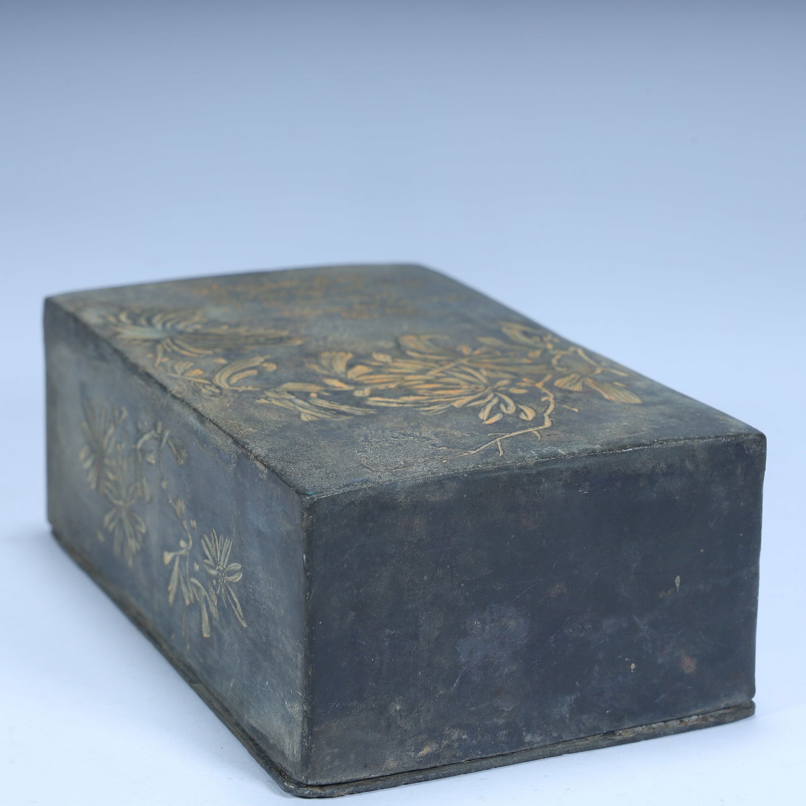 A Qing Dynasty tin study multi-compartment box - 5