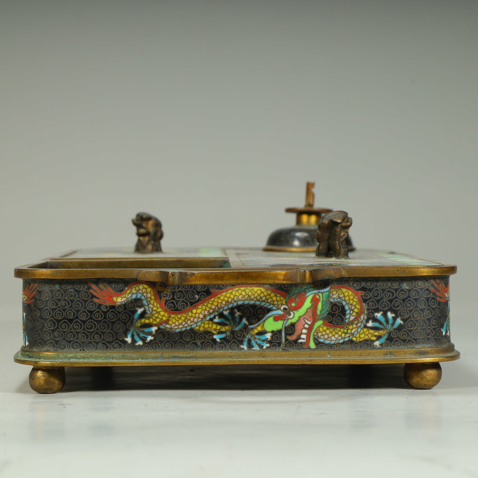 A cloisonné enamel dragon pattern study box - 12