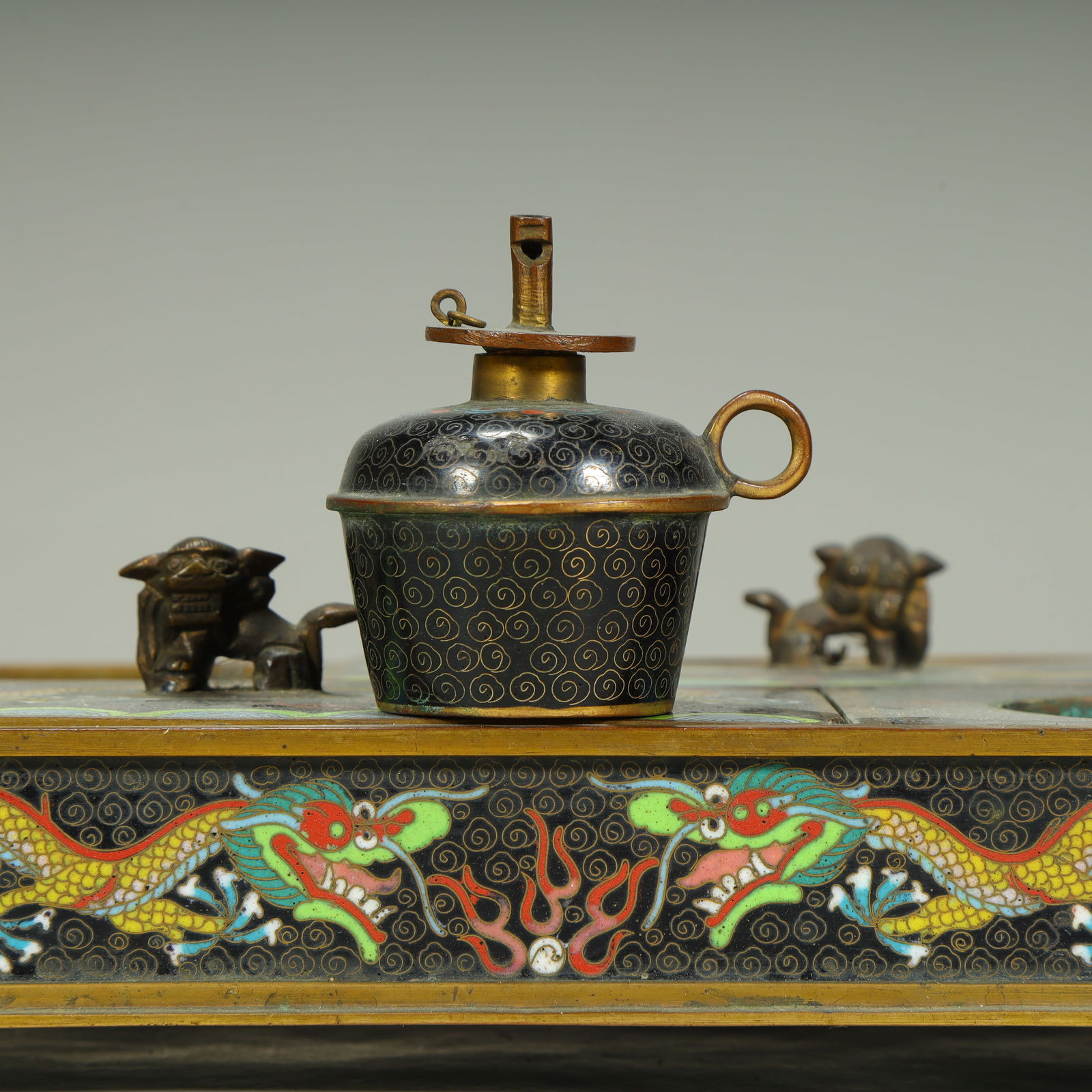 A cloisonné enamel dragon pattern study box - 7