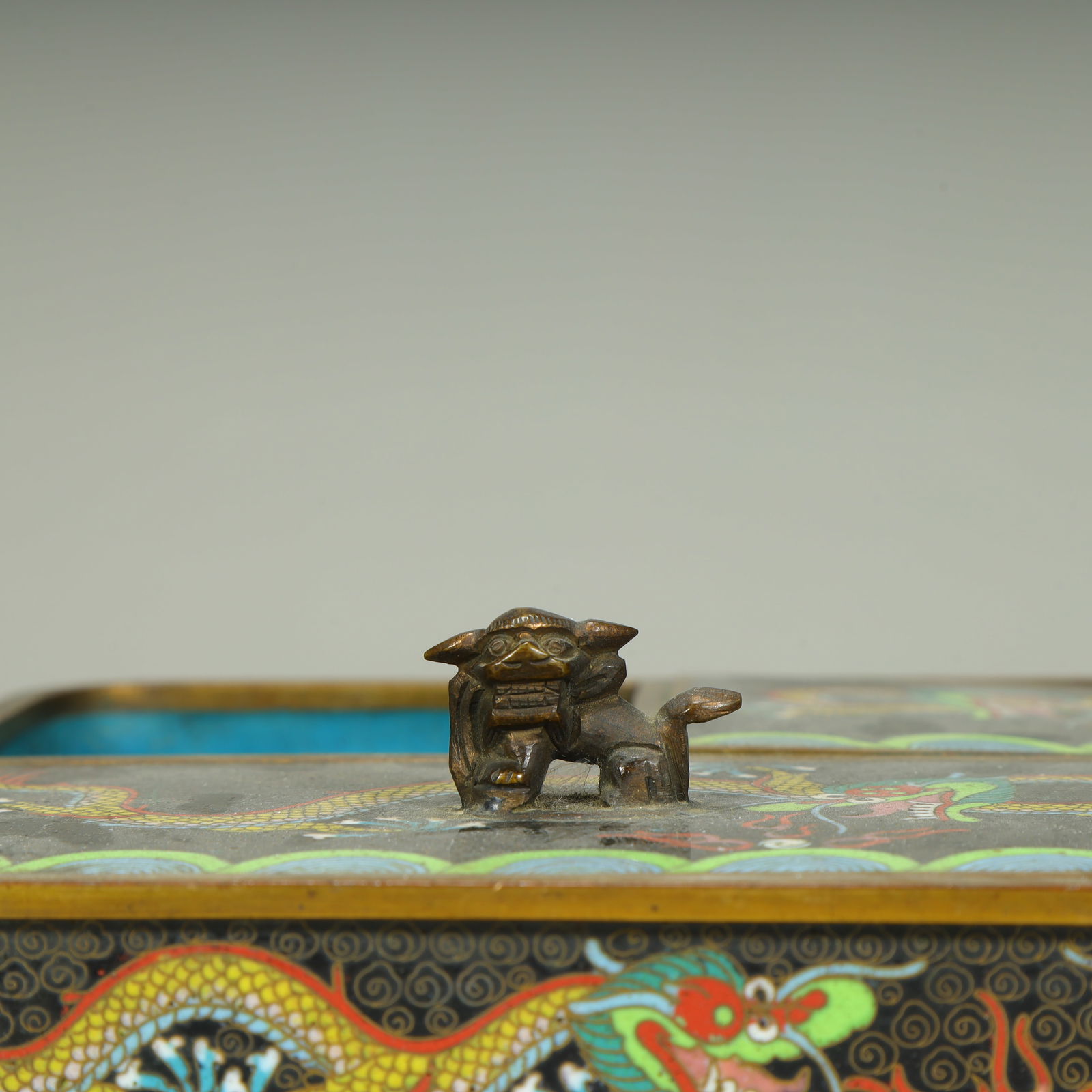 A cloisonné enamel dragon pattern study box - 9