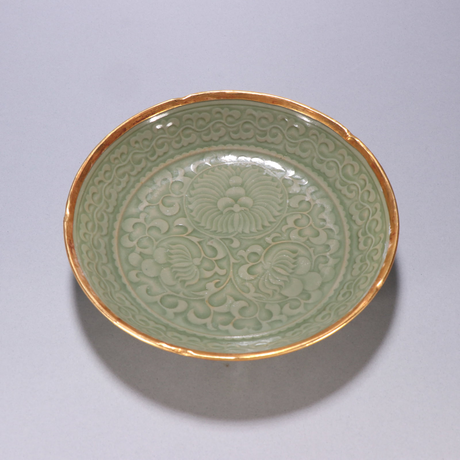 A Song Yaozhou kiln wrapped gold carved plate (1 of 9)